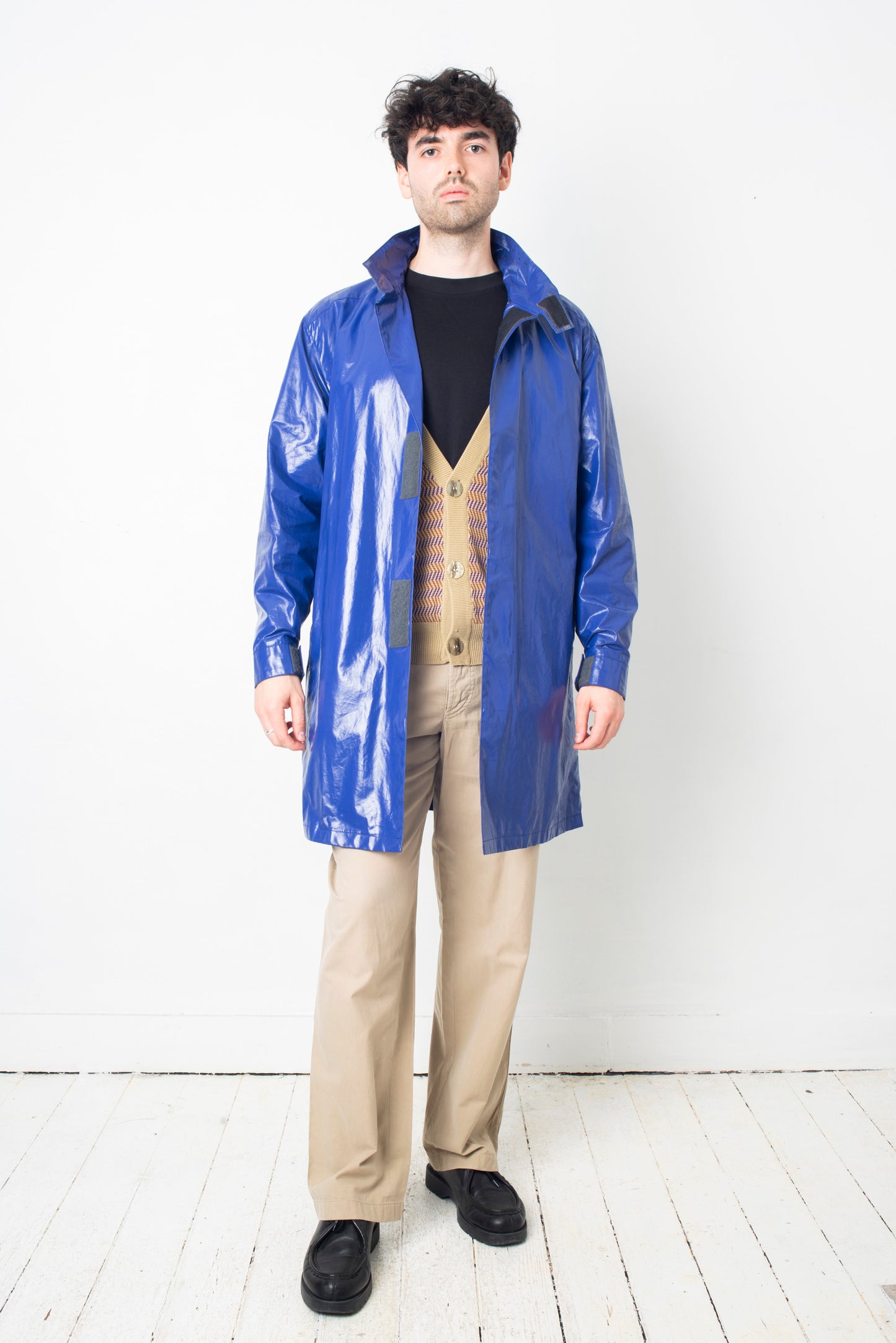 Prada Linea Rossa 2000´s electric blue nylon rain jacket with Velcro closure