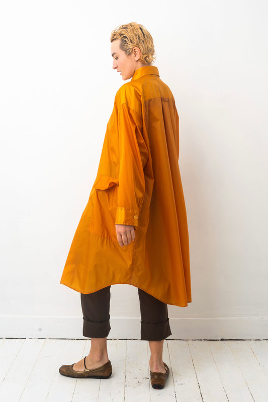 Issey Miyake Windcoat in orange nylon from the 90’s