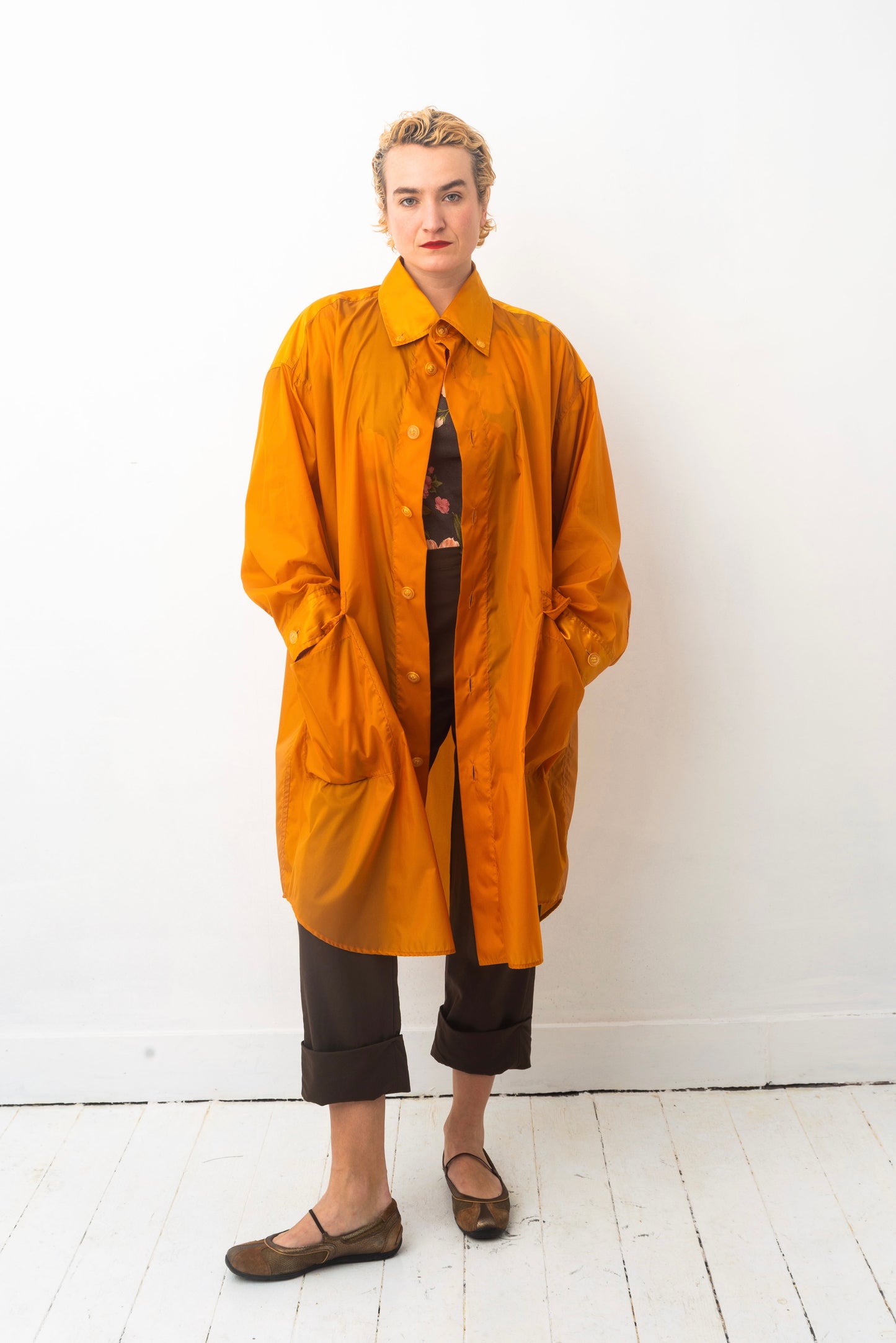 Issey Miyake Windcoat in orange nylon from the 90’s
