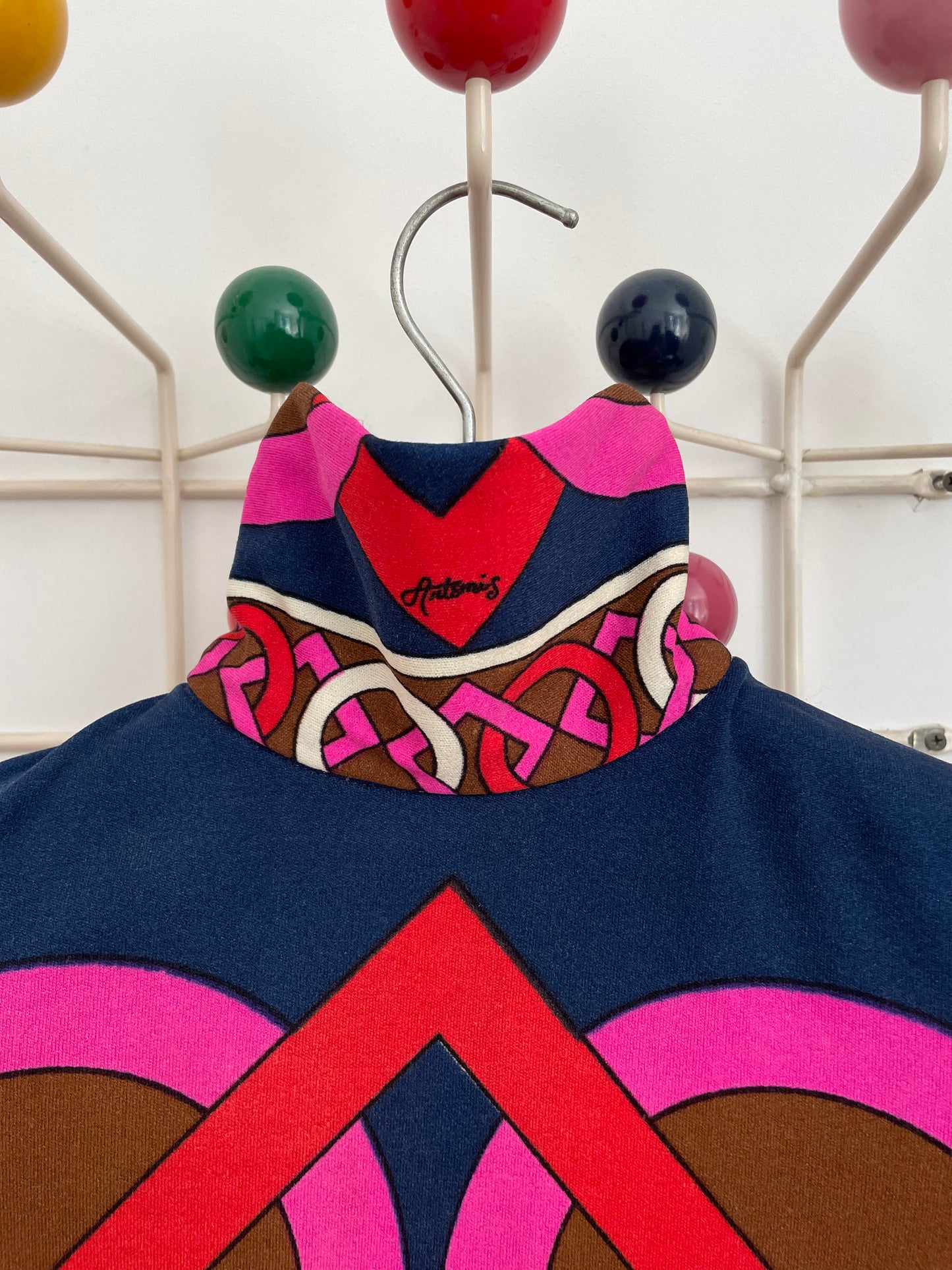 Artemis 70's trompe l'oeil 3D graphic print mini dress