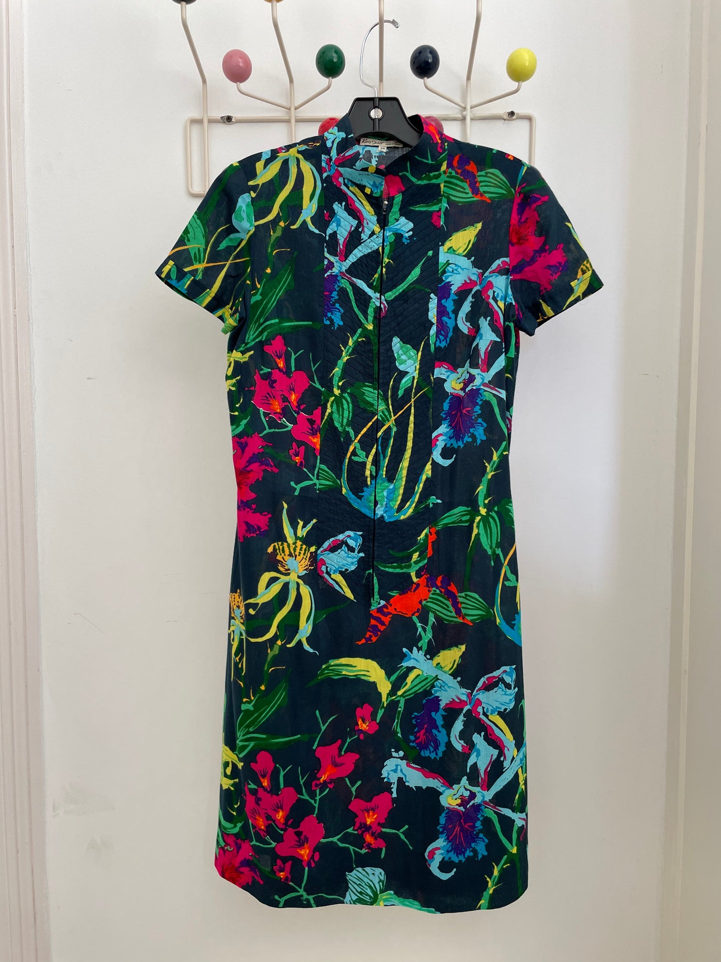 Ken Scott 70s flower print straight dress