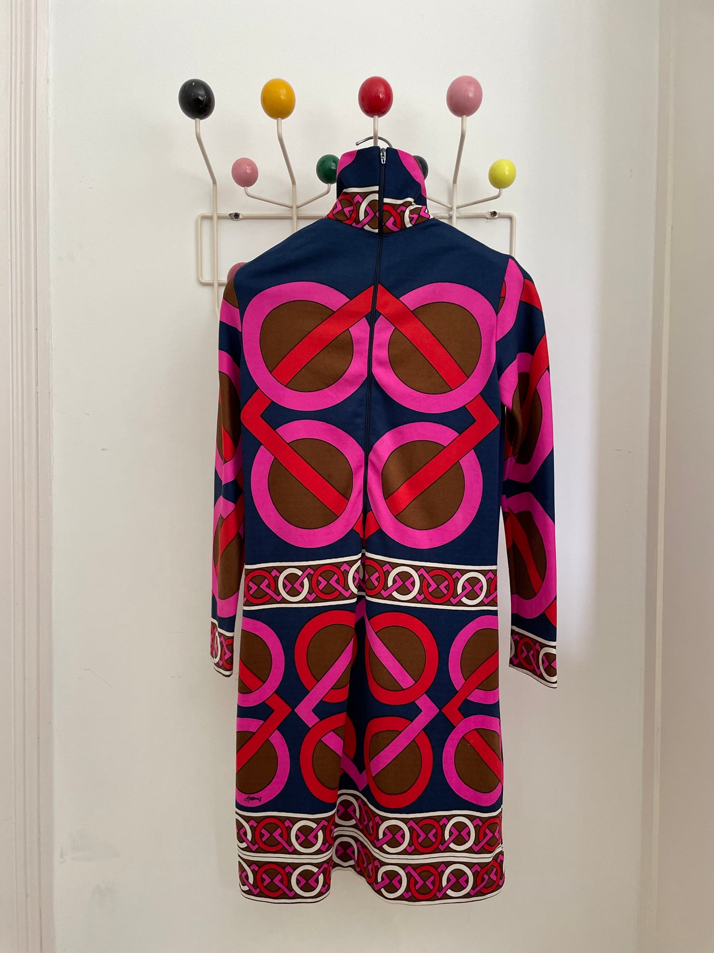 Artemis 70's trompe l'oeil 3D graphic print mini dress