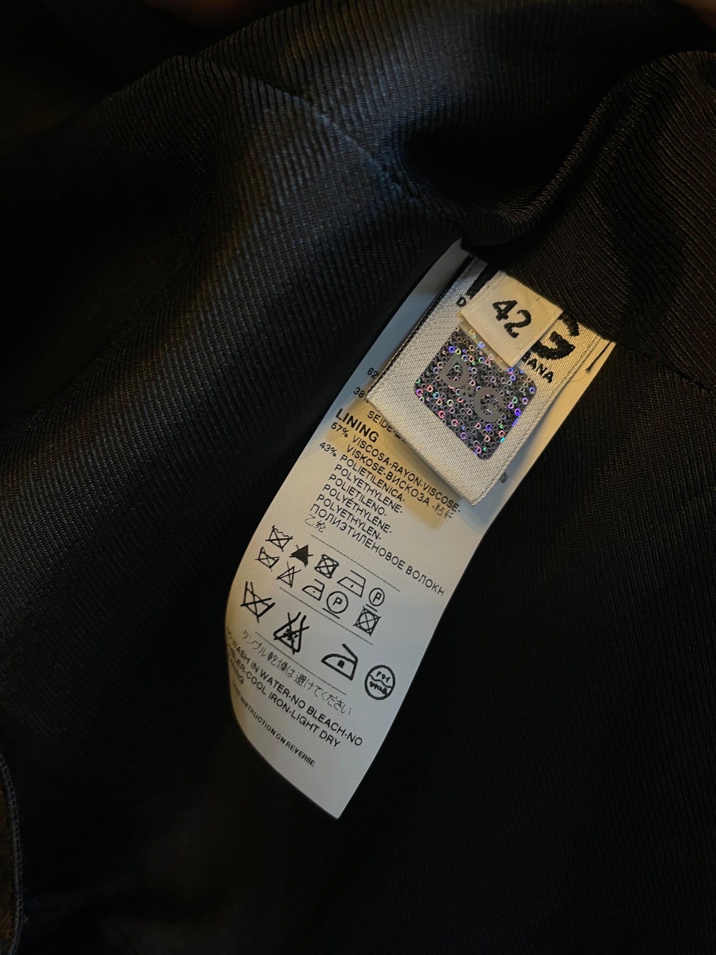 D&G black silk smoking blazer with ruffled collar