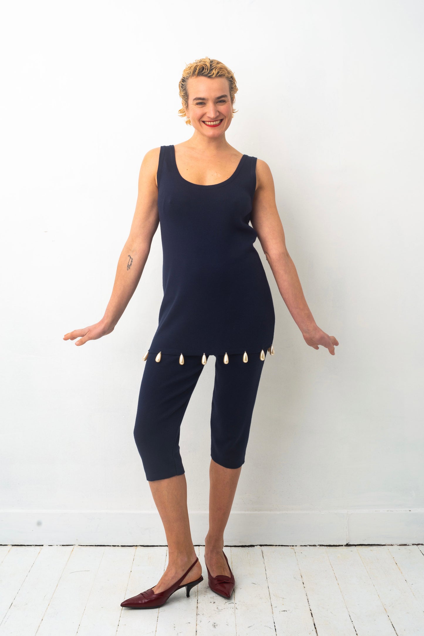 Angelo Tarlazzi 90’s dark blue cotton knit short set with pearls