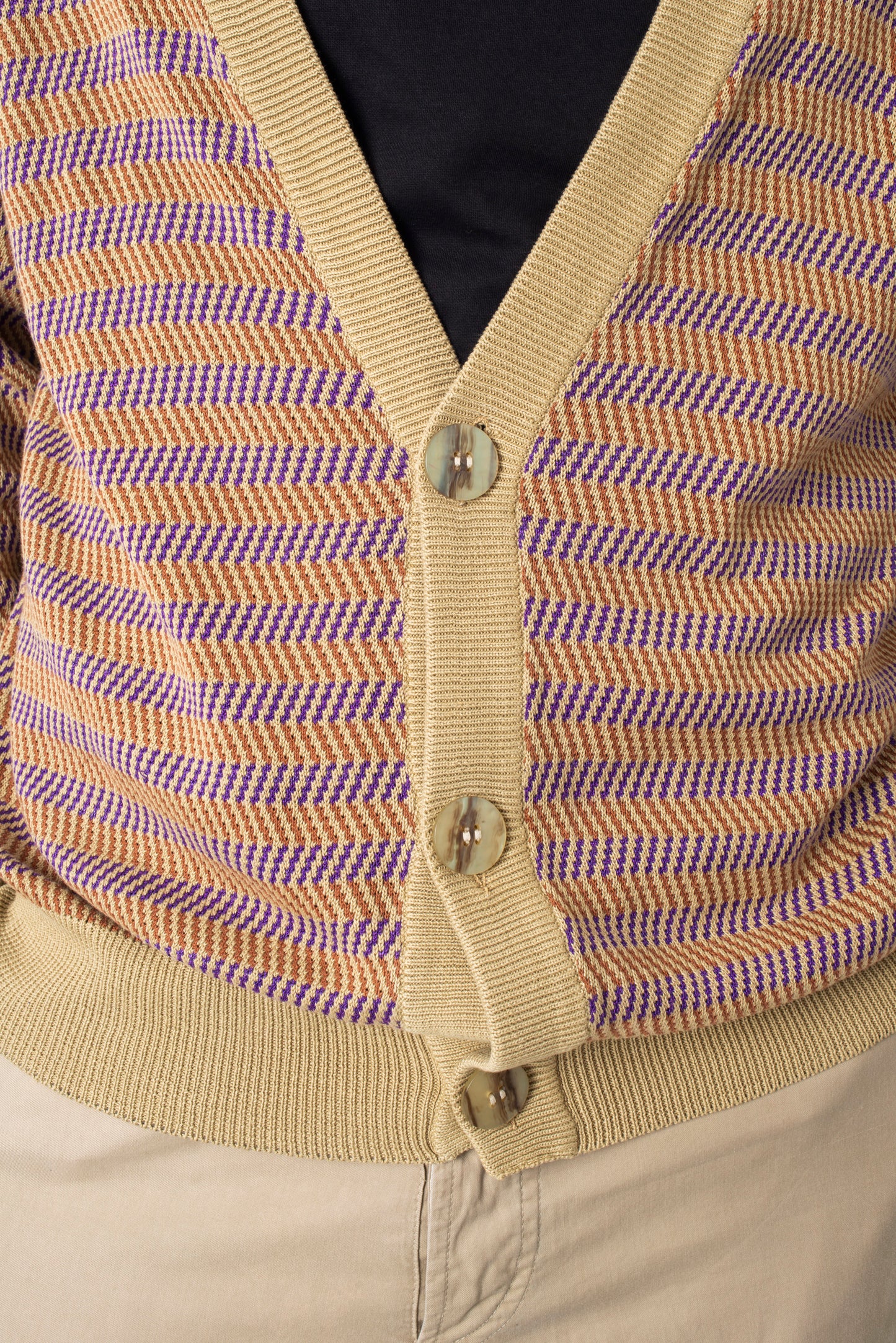 Giorgio Armani 90s zig zag knit beige & purple cotton cardigan