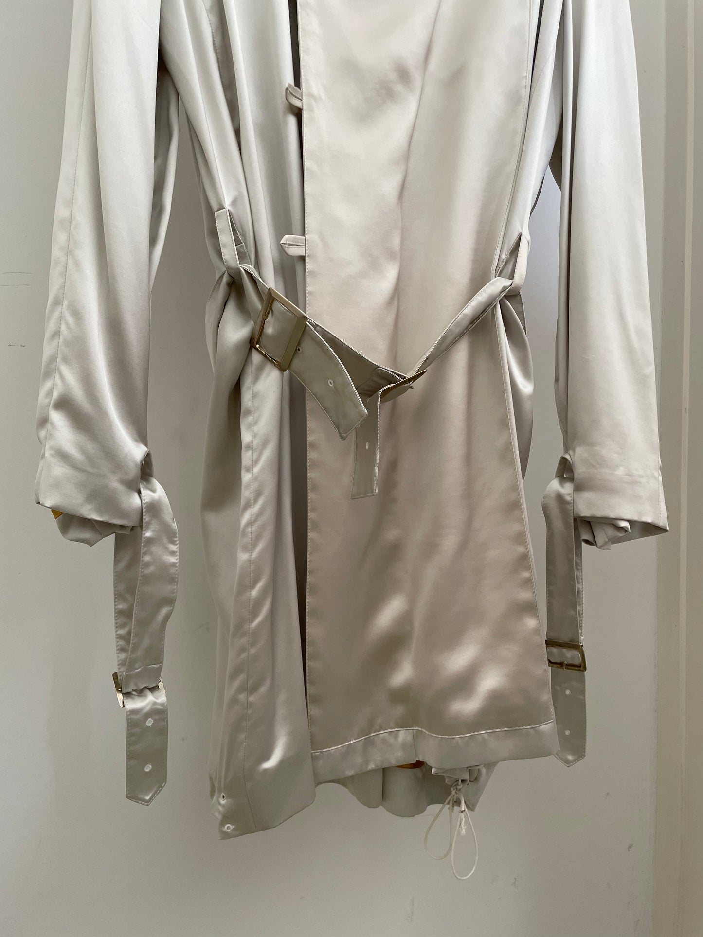 Stella McCartney SS 2003 silver silk fluid coat / dress with matching belt