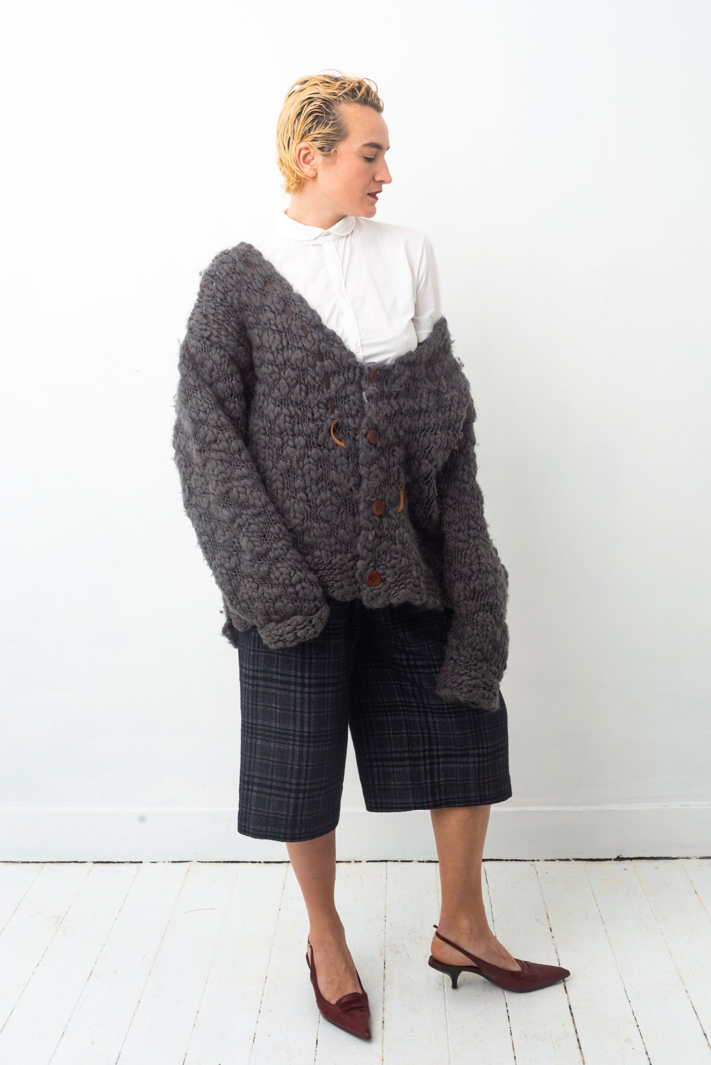 Issey Miyake FW 1994 Men’s chunky knit grey sweater with leather string detail