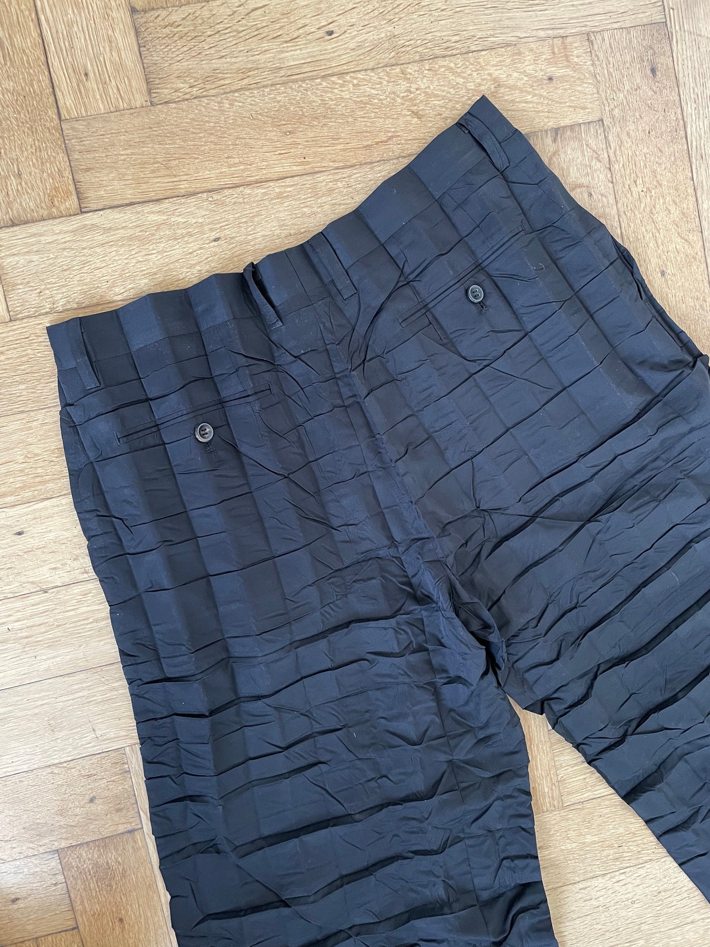Issey Miyake 90’s pleated black wide trousers