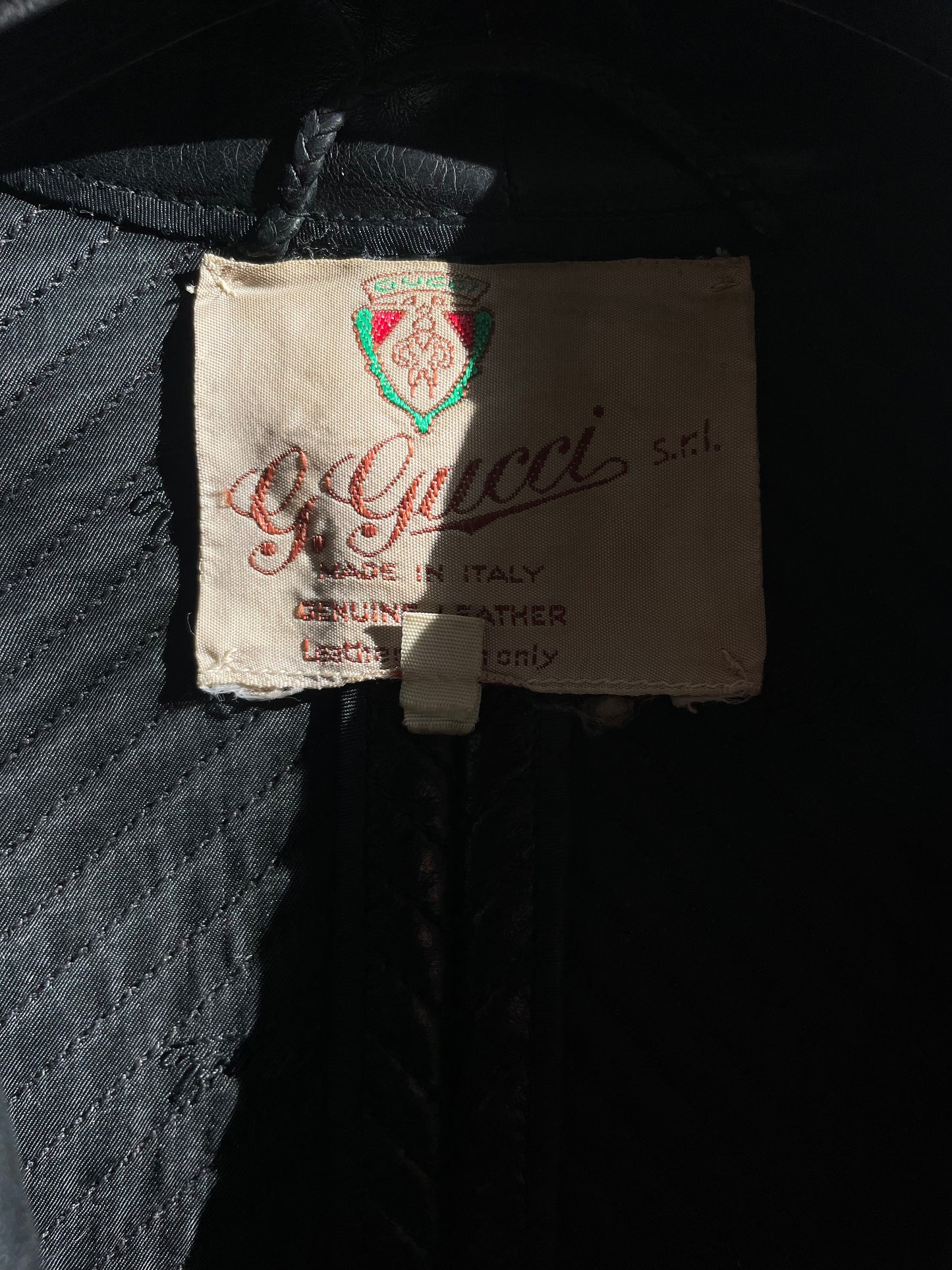 Gucci 80's sculptural quilted leather black jacket with piping trims