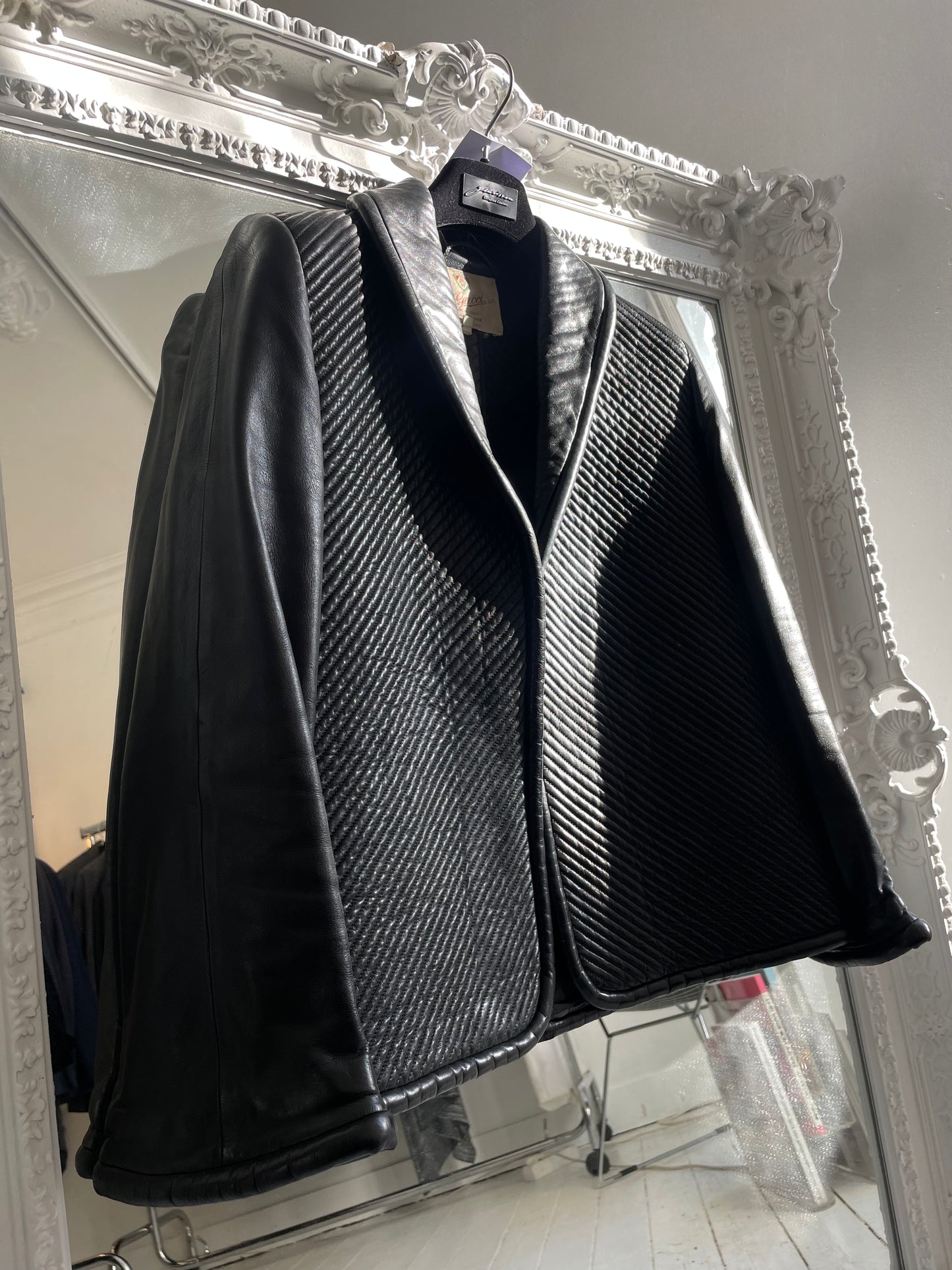 Gucci 80's sculptural quilted leather black jacket with piping trims