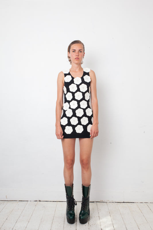 IRIÉ 2000's 3D white plastic flower black tube dress