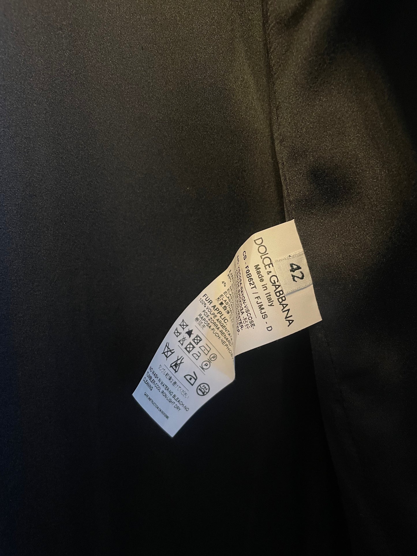 Dolce & Gabbana 2010's black velvet coat with dévoré floral print & fox fur collar