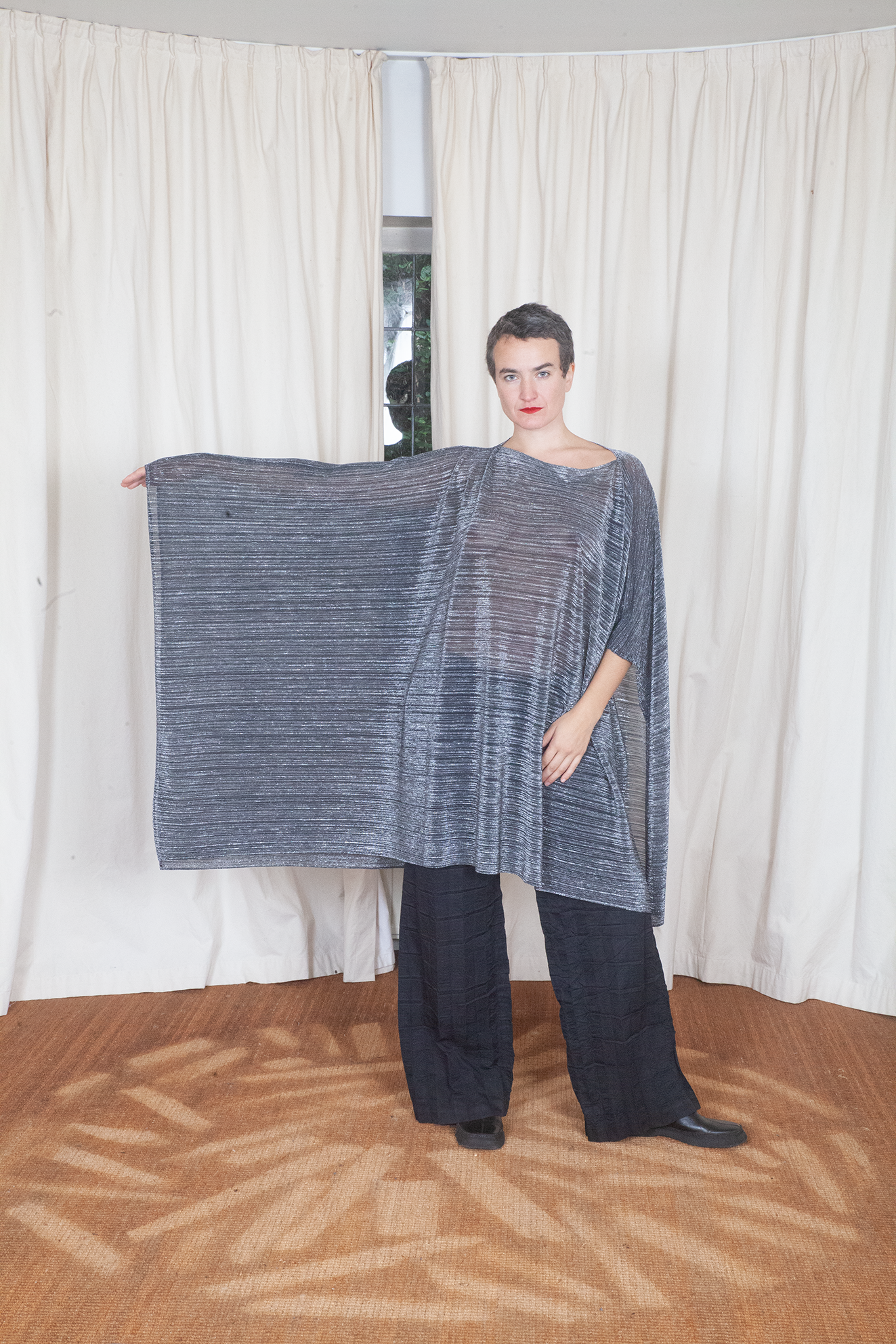 Issey Miyake 2000's pleats please silver poncho