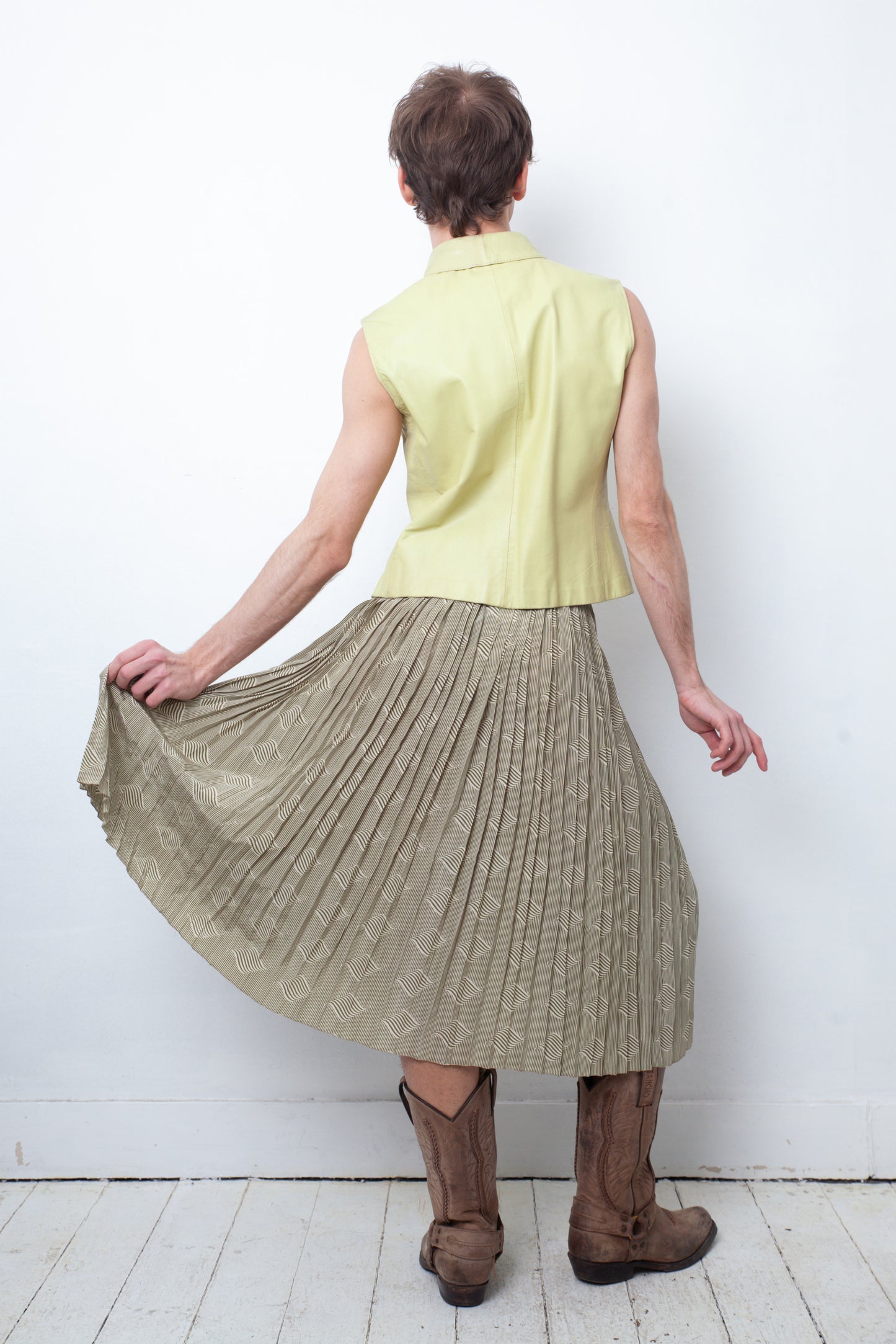 Pierre Cardin 1970's green pleated graphic print skirt