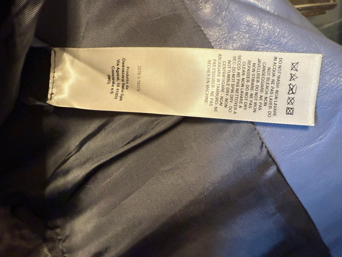 Rick Owens SS 2024 leather lilac cropped blazer with triangular shoulders