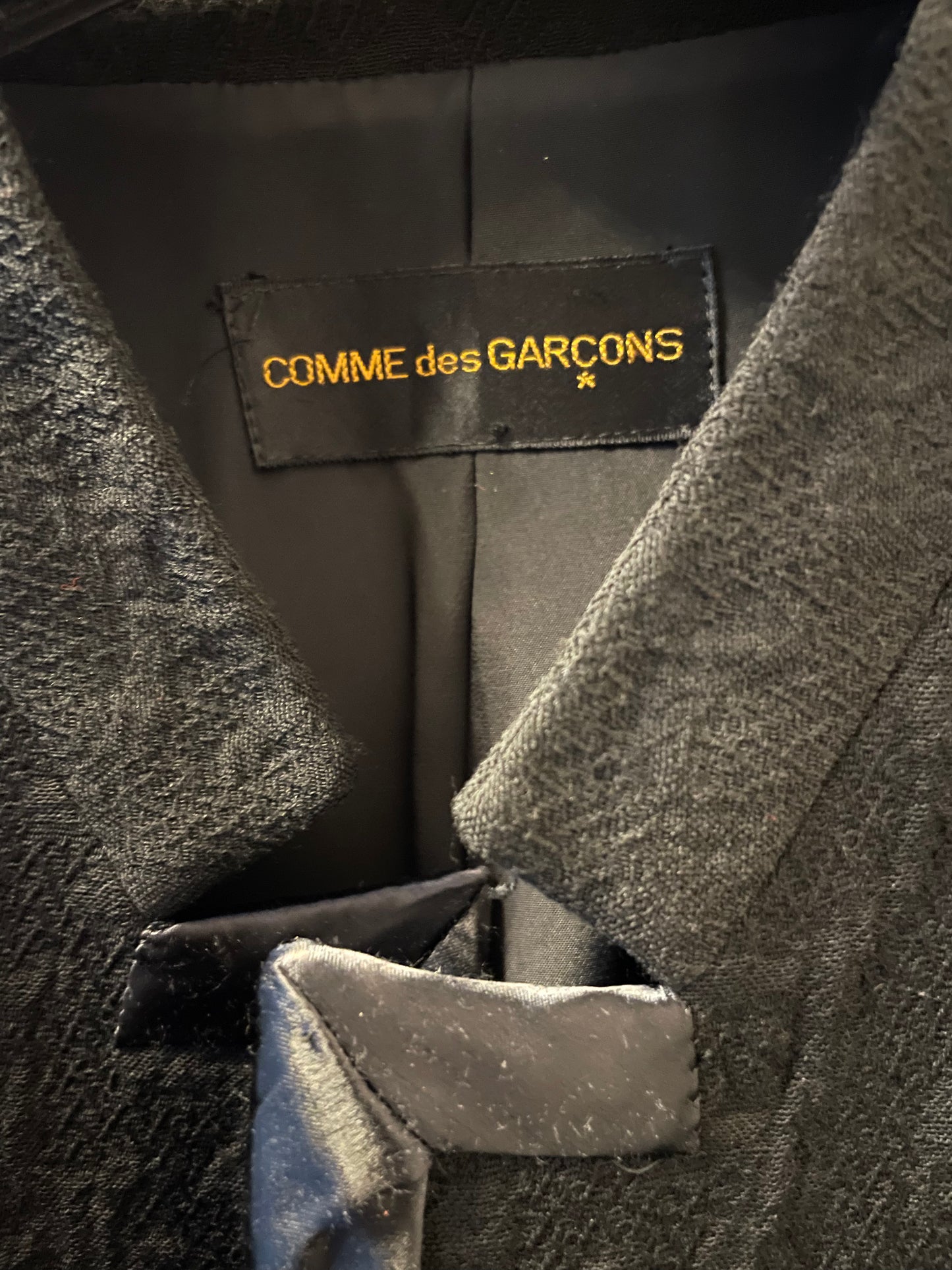 Comme des Garçons 80's wool woven short jacket with mandarin collar and silk finishings