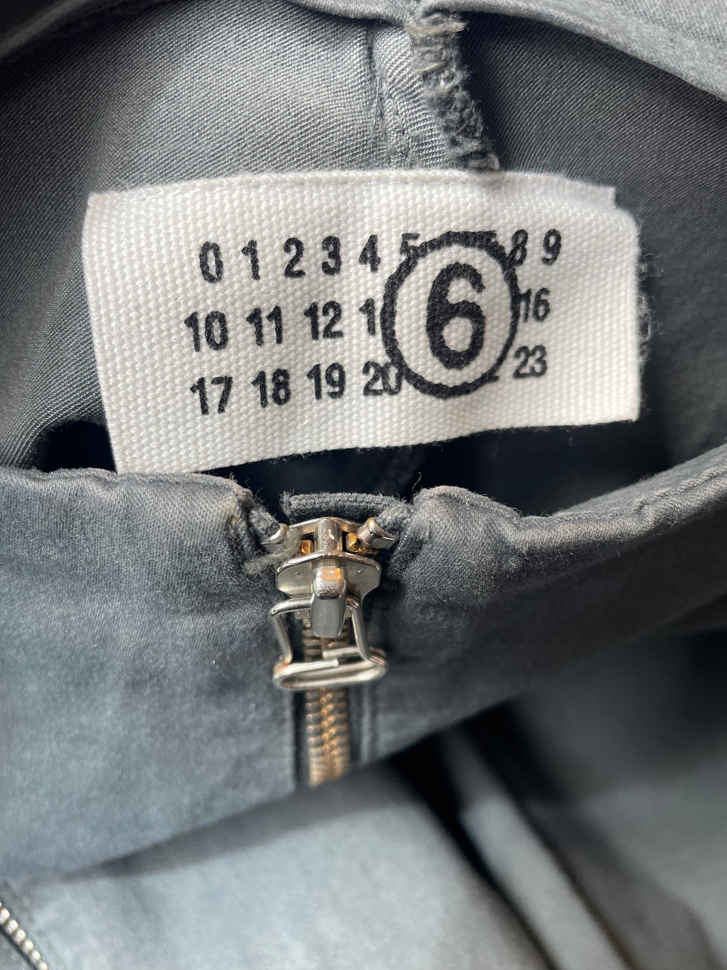 MM6 FW 2006 low waisted legging trousers with side zippers