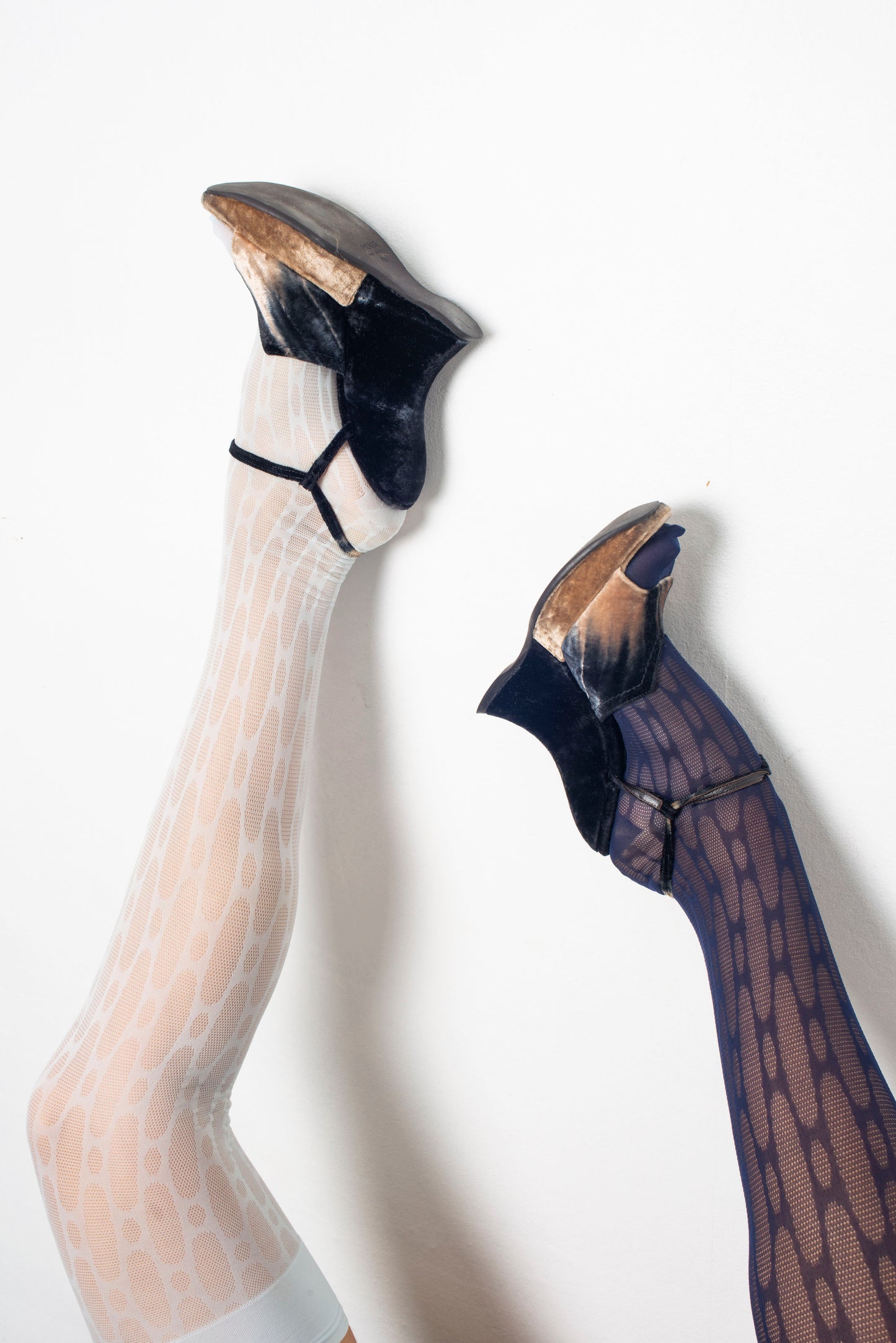 Prada FW04 velvet heels size 36 1/2