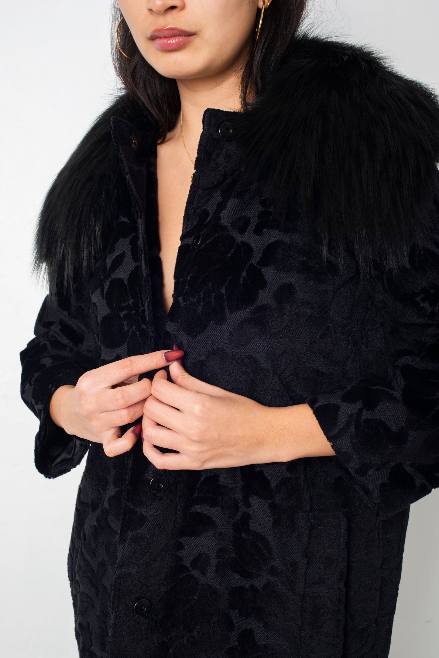 Dolce & Gabbana 2010's black velvet coat with dévoré floral print & fox fur collar