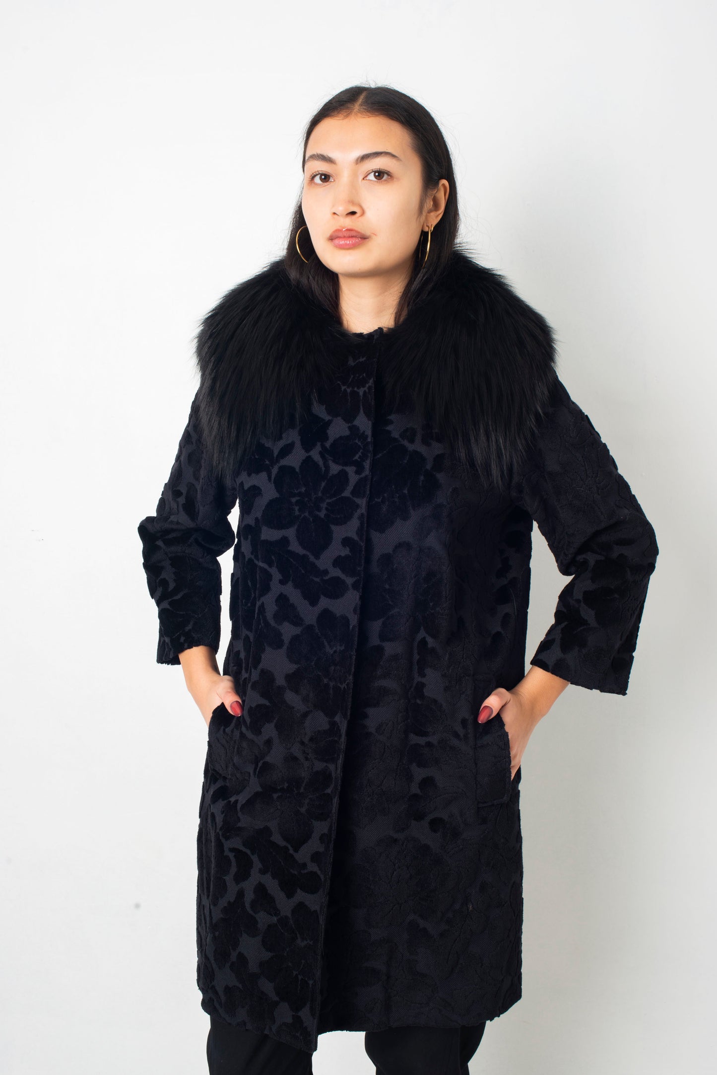 Dolce & Gabbana 2010's black velvet coat with dévoré floral print & fox fur collar