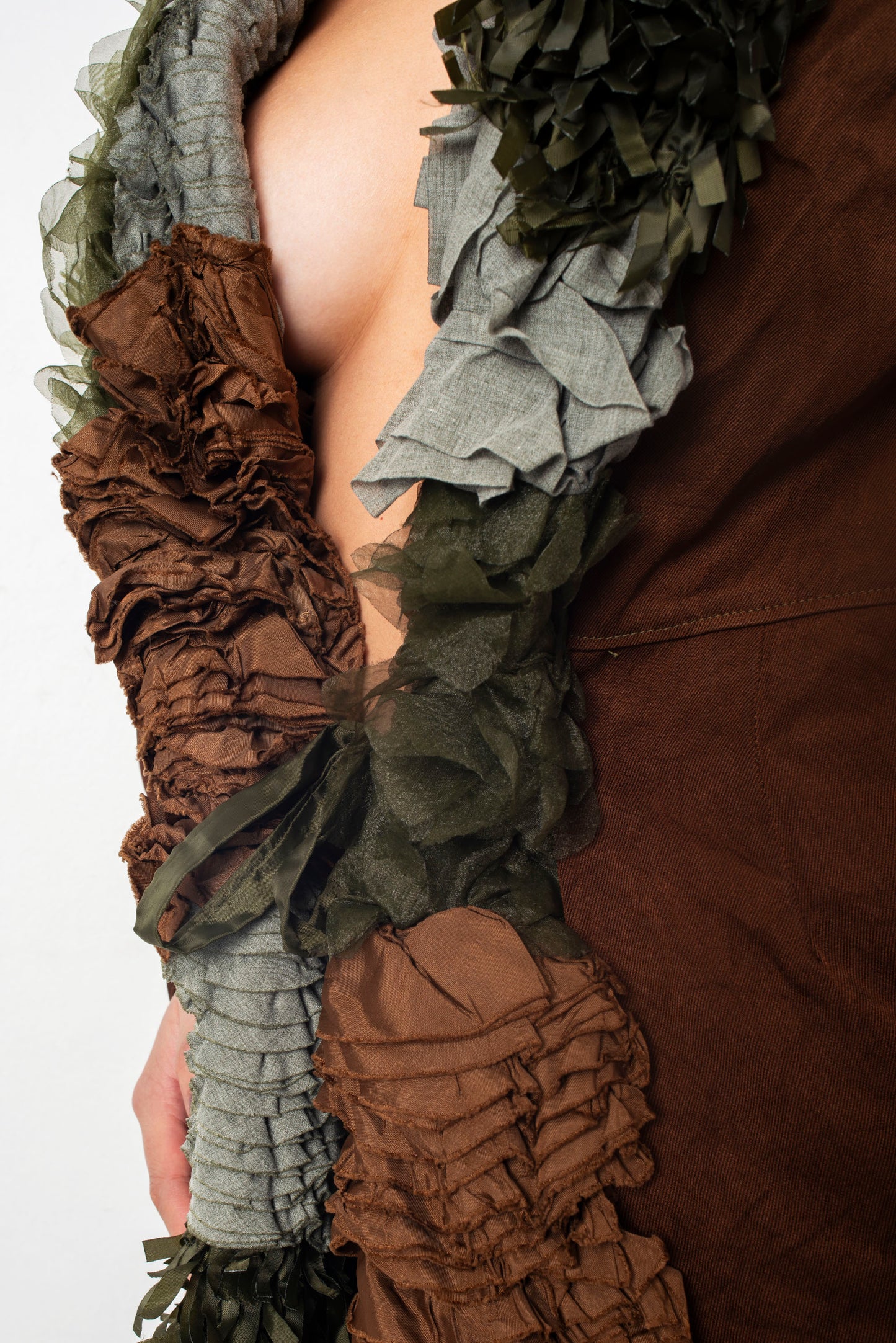 Comme des Garçons SS 2000 reversible brown and khaki ruffle coat