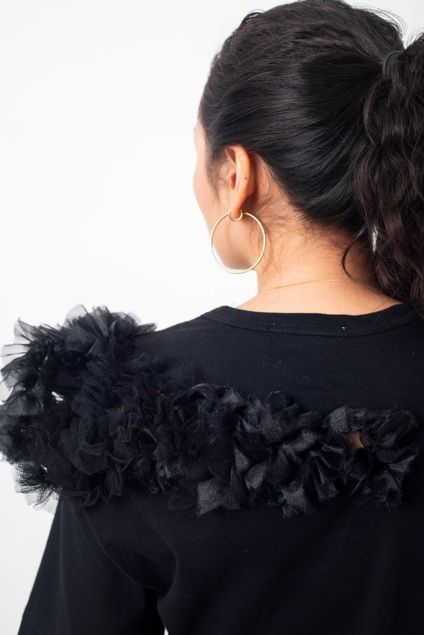 Comme des Garçons AD 2006 cotton black shirt with ruffled shoulders