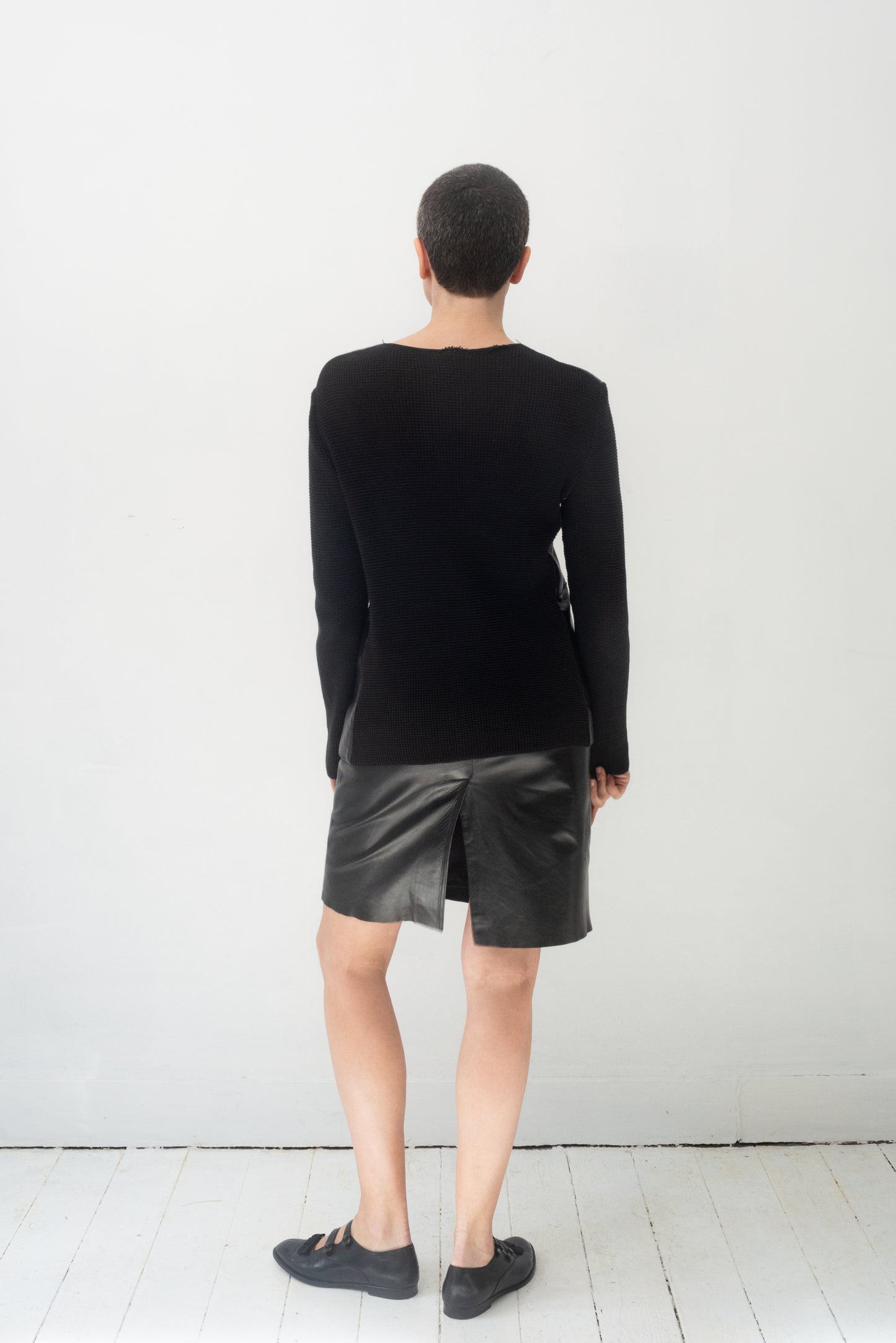 Gianfranco Ferre 90's leather jacket with knit sleeves and back