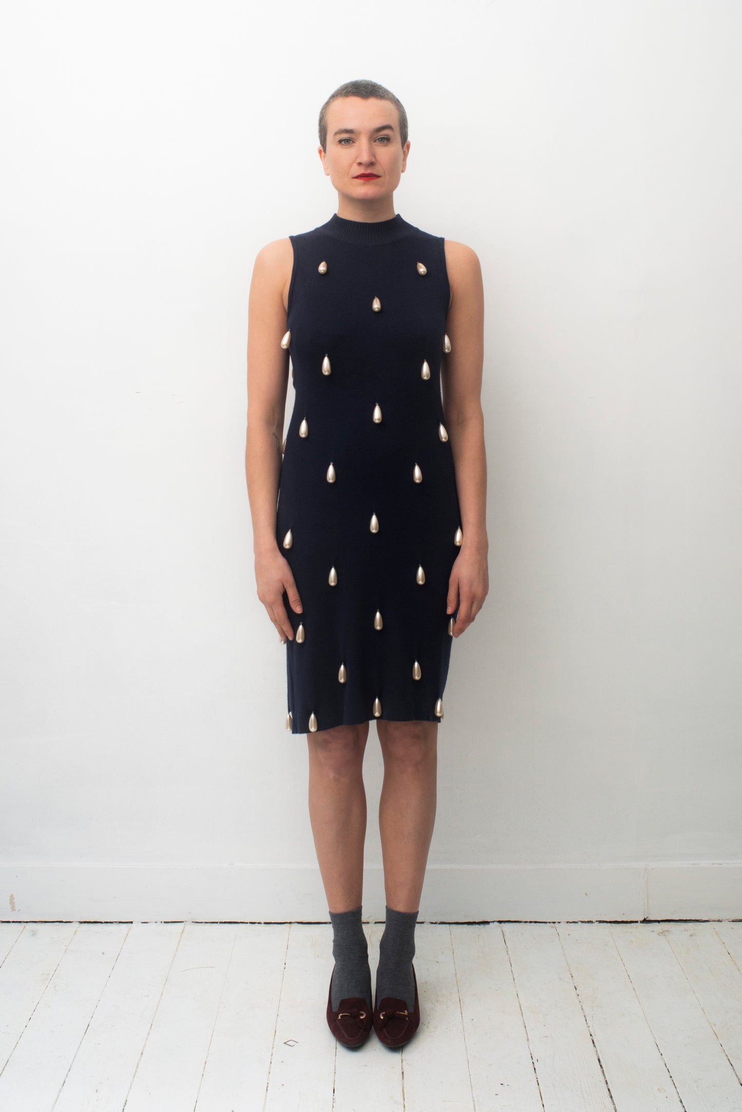 Angelo Tarlazzi 90's dark blue knit dress with drop pearls