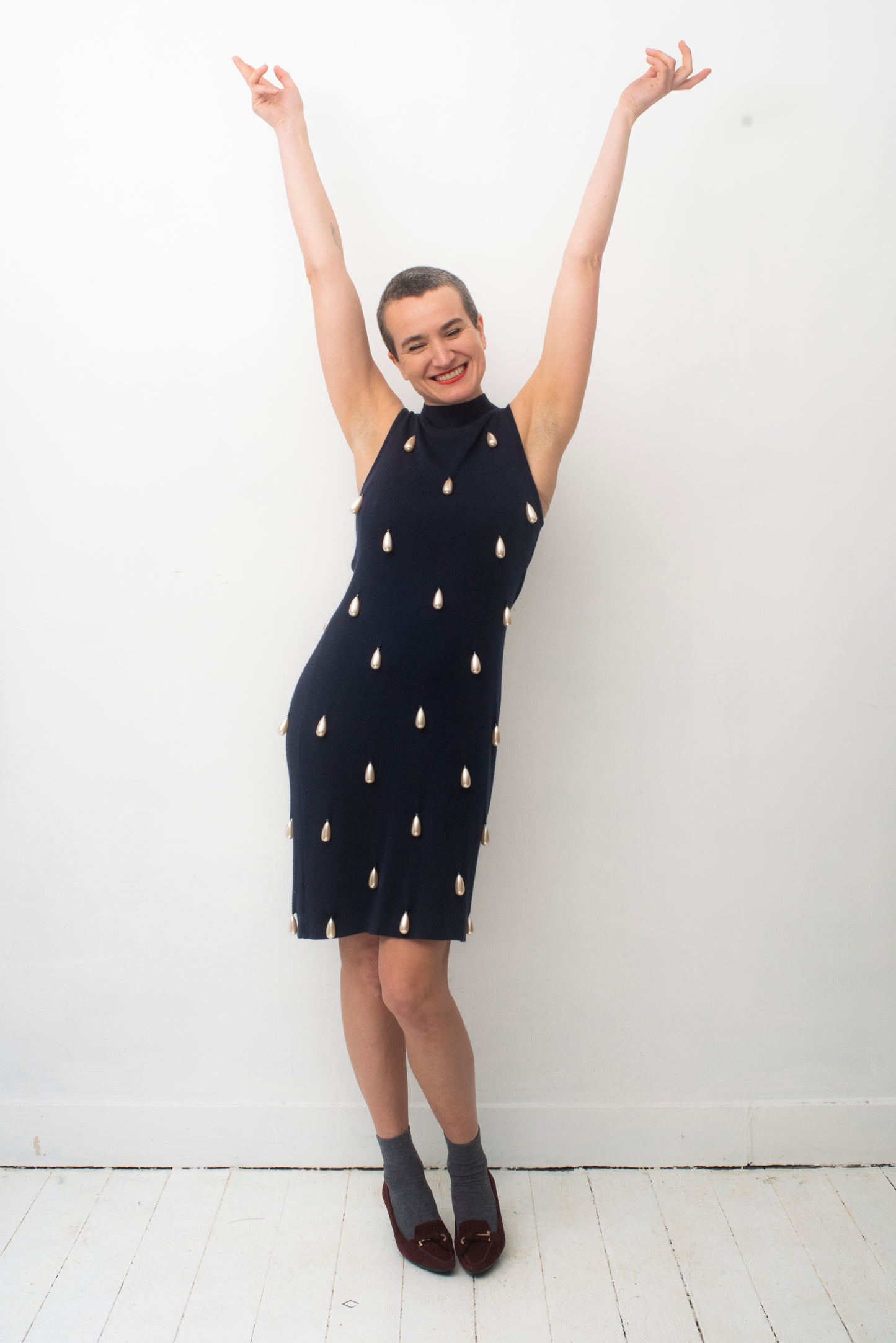 Angelo Tarlazzi 90's dark blue knit dress with drop pearls