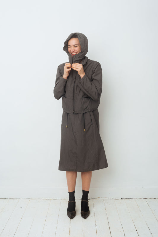 Emporio Armani 90's nylon grey rain jacket with removable collar and hood
