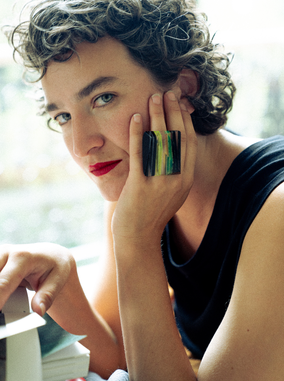 80's oversized square transparent resin ring with black & green stripes