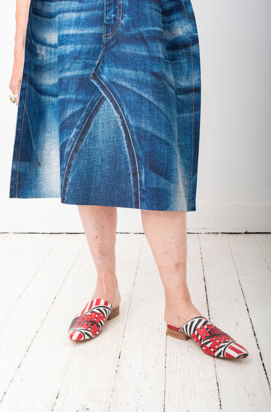 Michiko Koshino red and black leather slippers