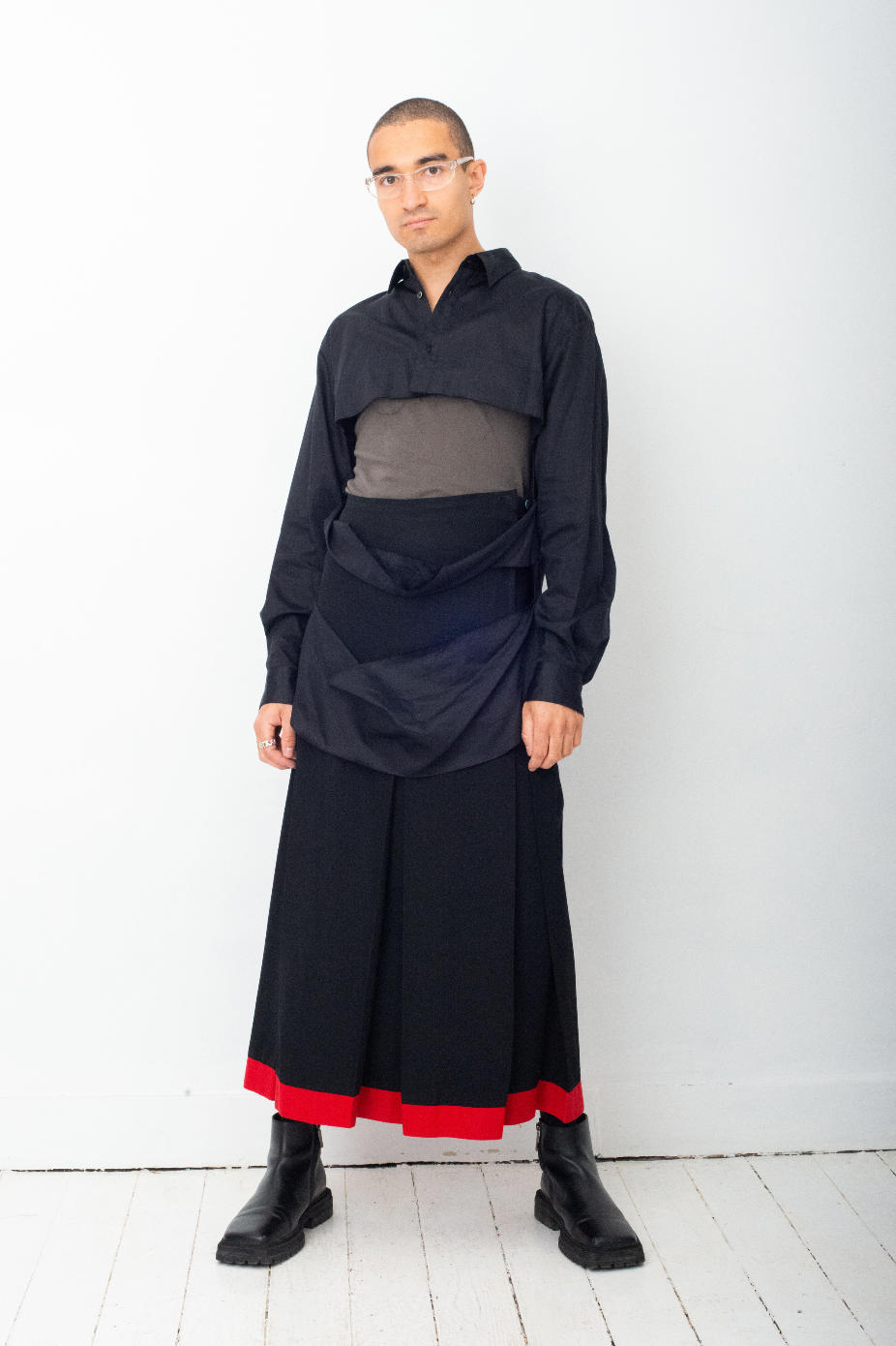Yohji Yamamoto black long skirt pleated with red hem
