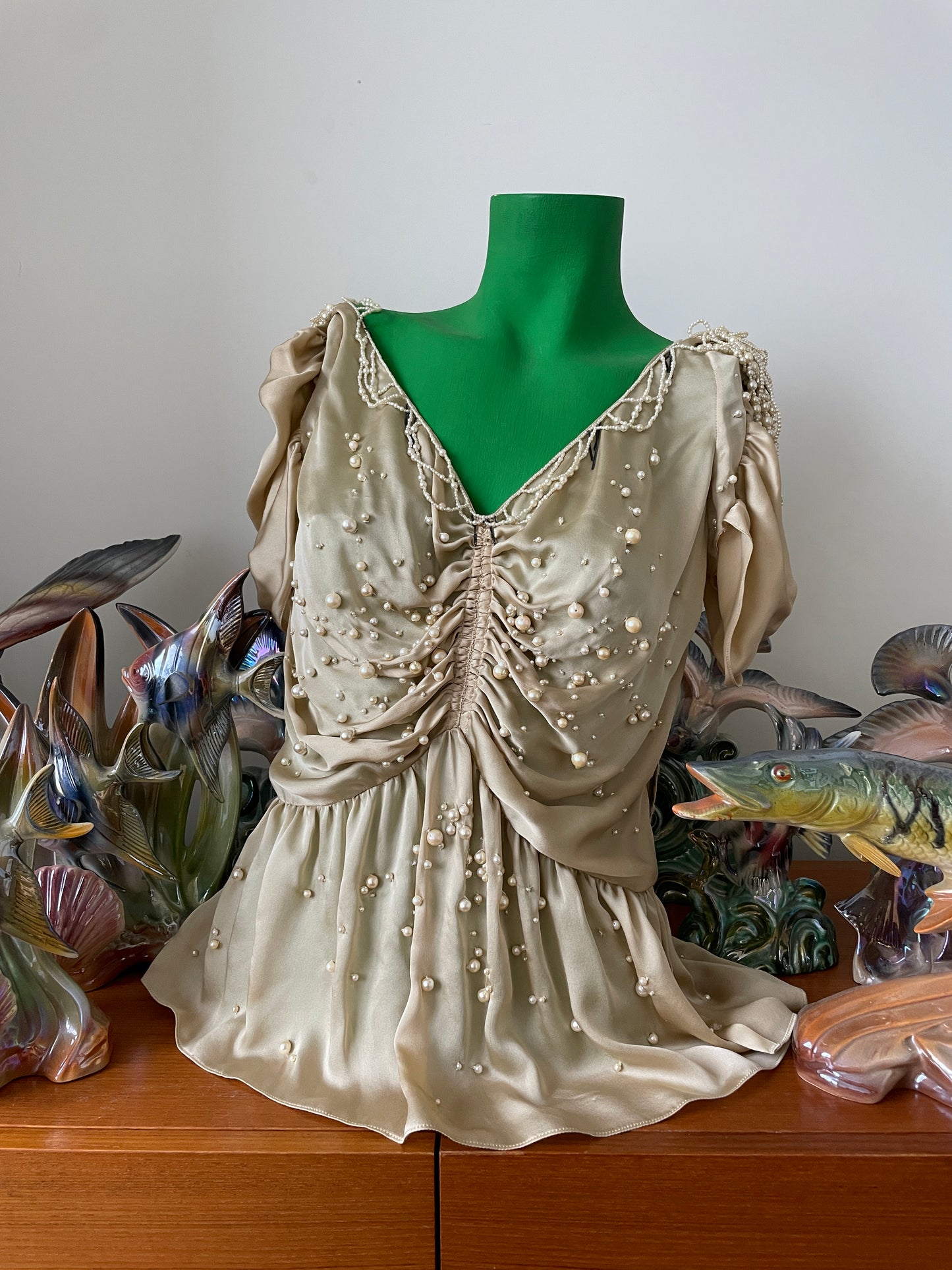 Chloé 2001 FW runway Pearl top