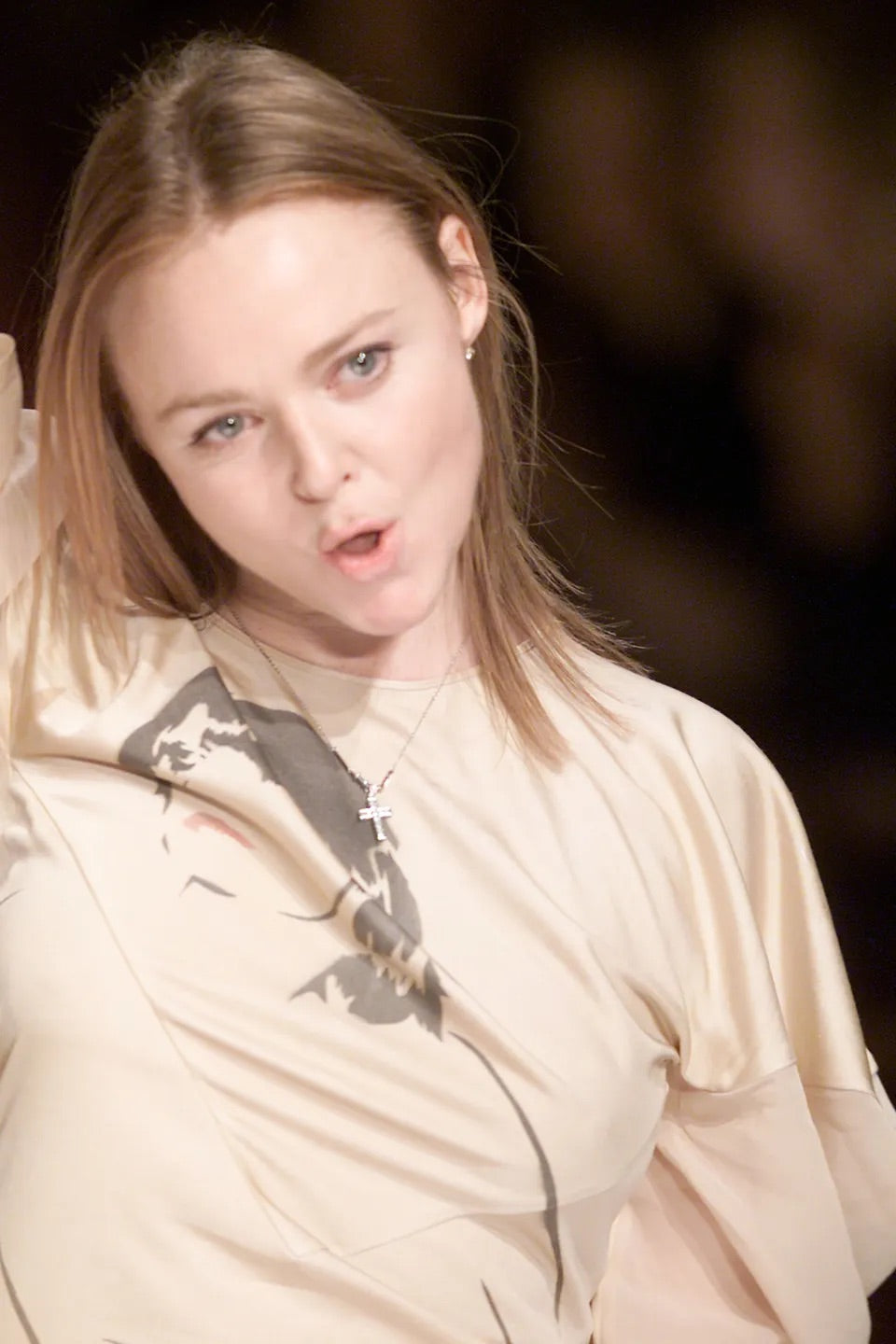 Chloé 2001 FW runway Pearl top