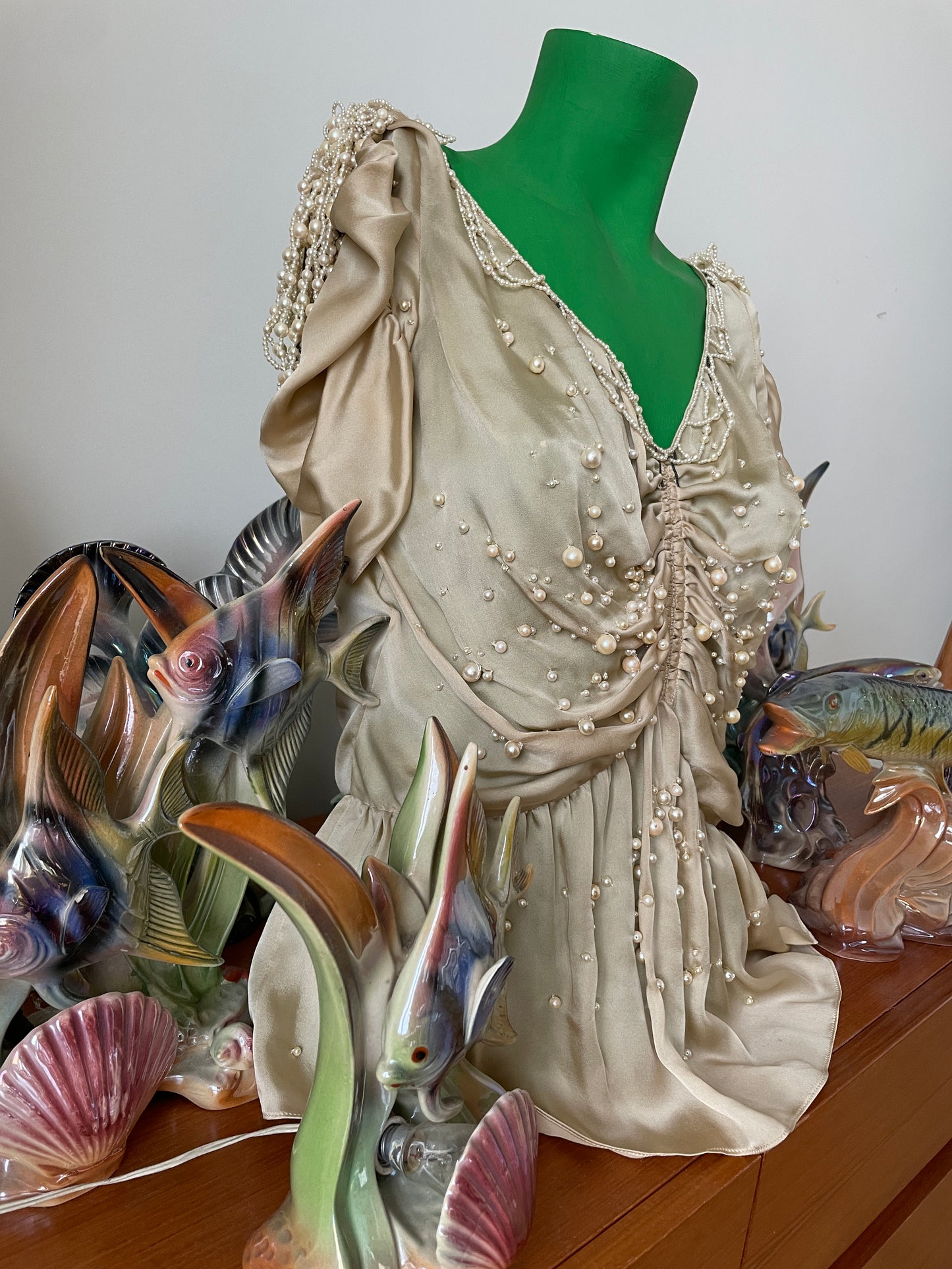 Chloé 2001 FW runway Pearl top
