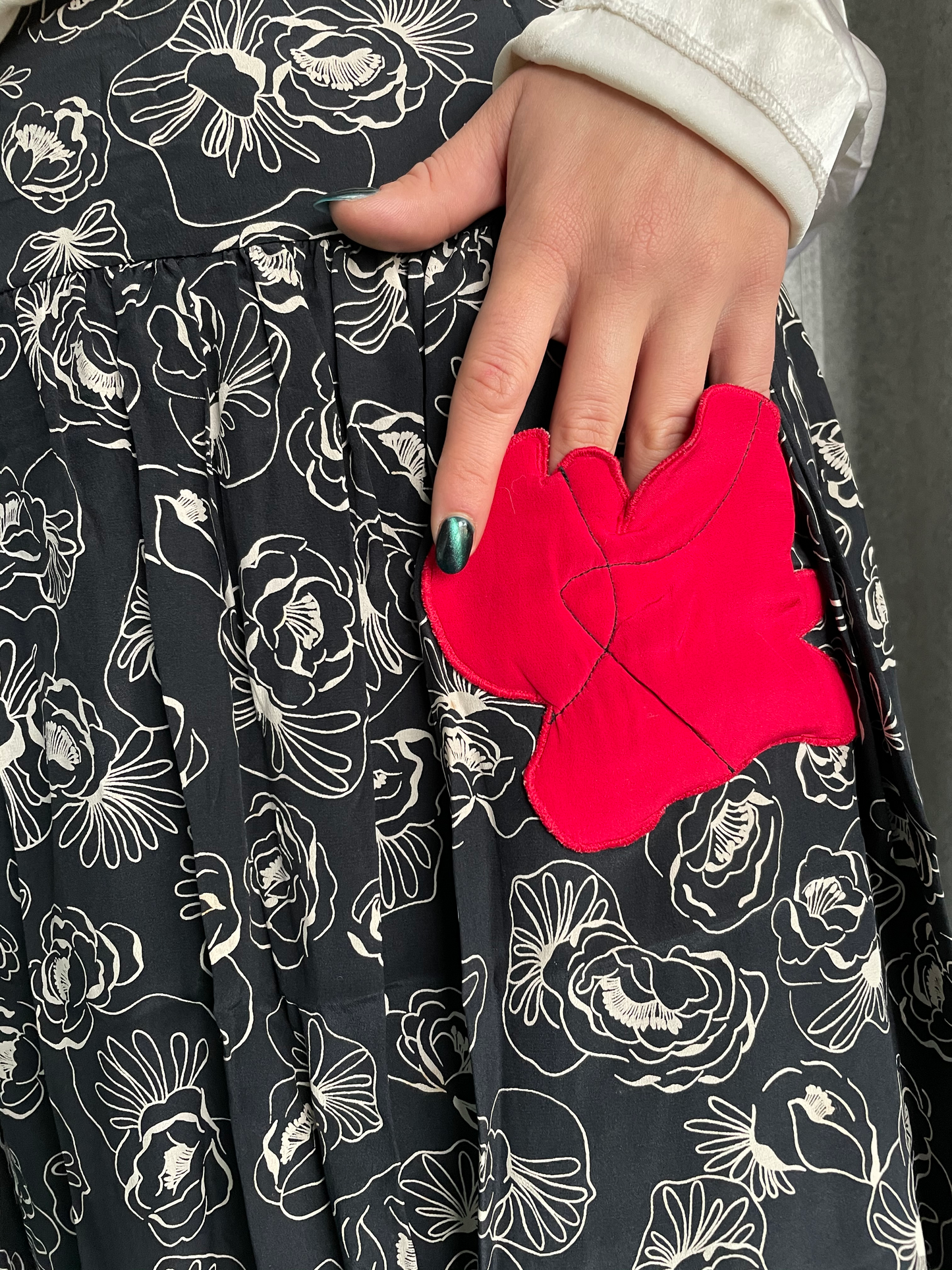 70's silk flower printed balloon skirt