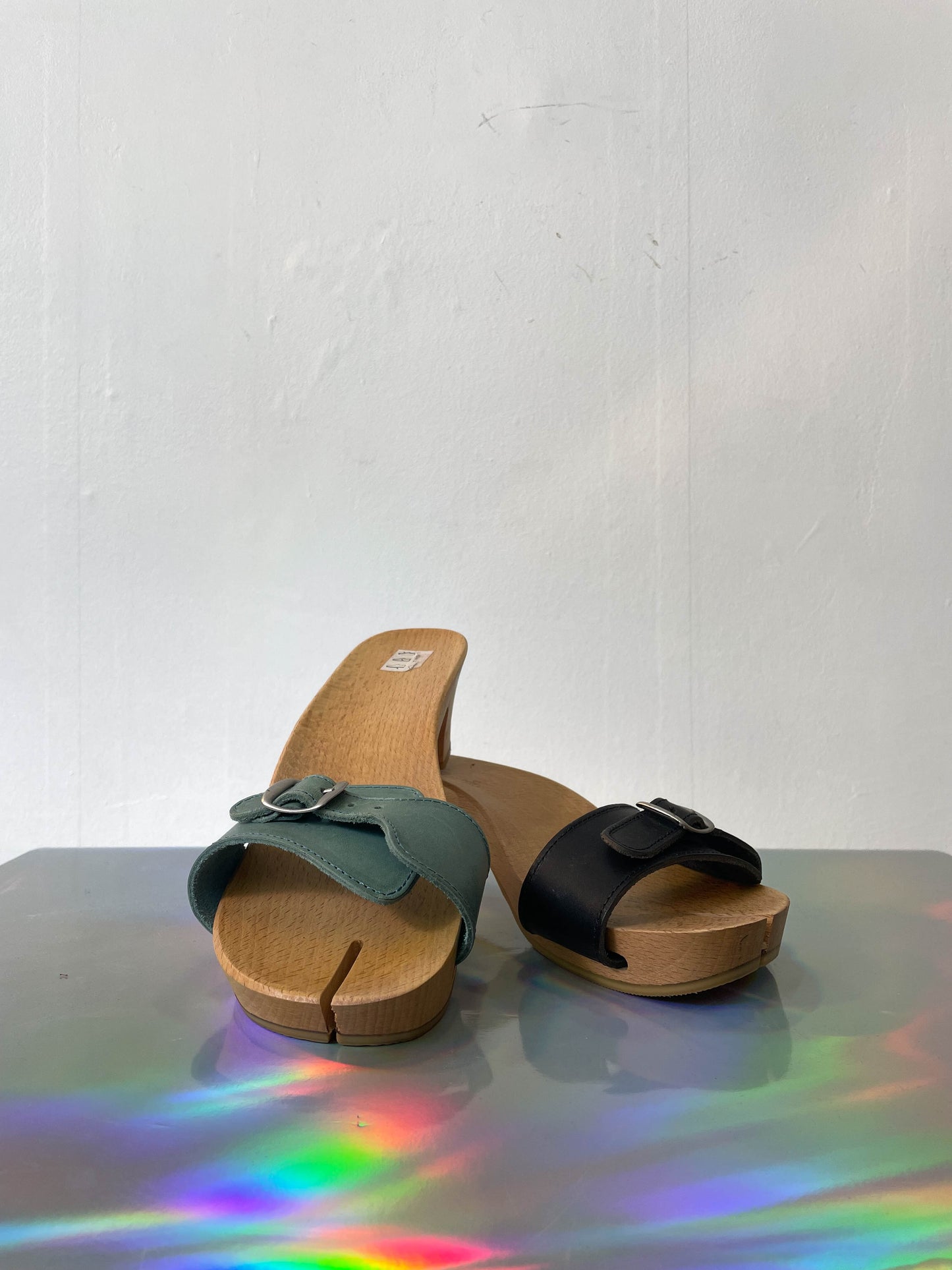 MM6 2005's wooden tabi sandals with interchangeable leather colored straps size 39