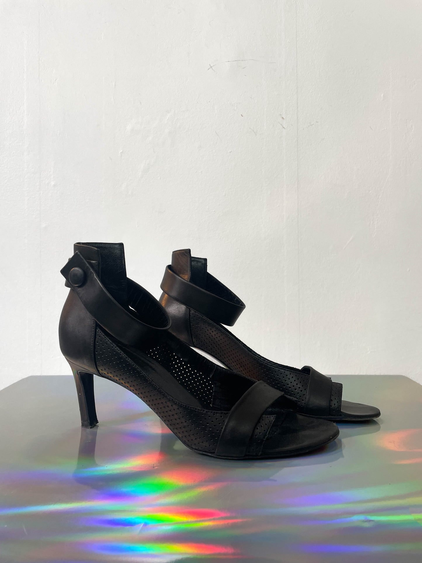Veronique Branquinho 2000's black leather sandals with heel size 39
