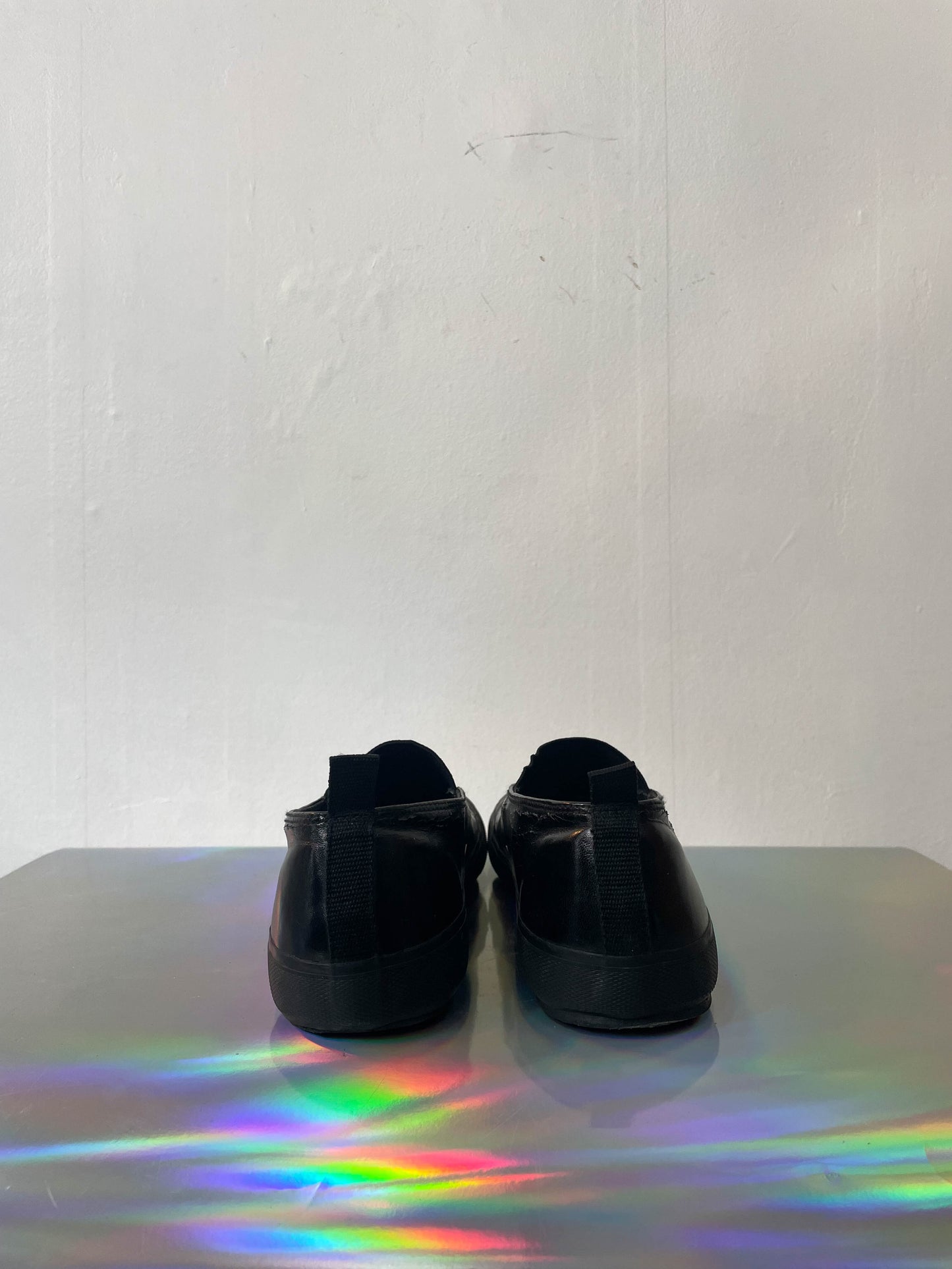 MM6 2000's black vinyl tabi sneakers size 39