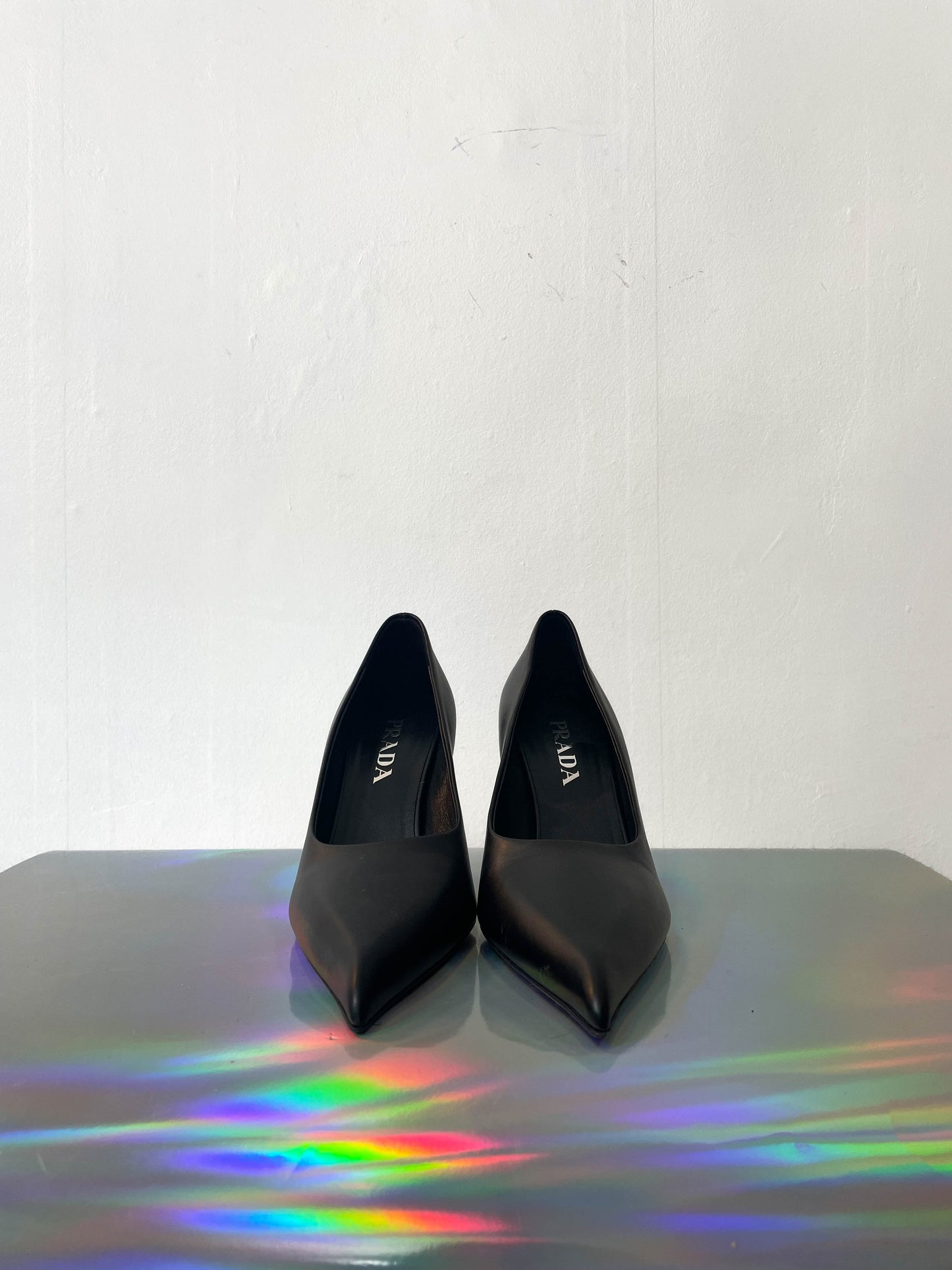 Prada 2020's black leather heels with pointy toe size 36,5