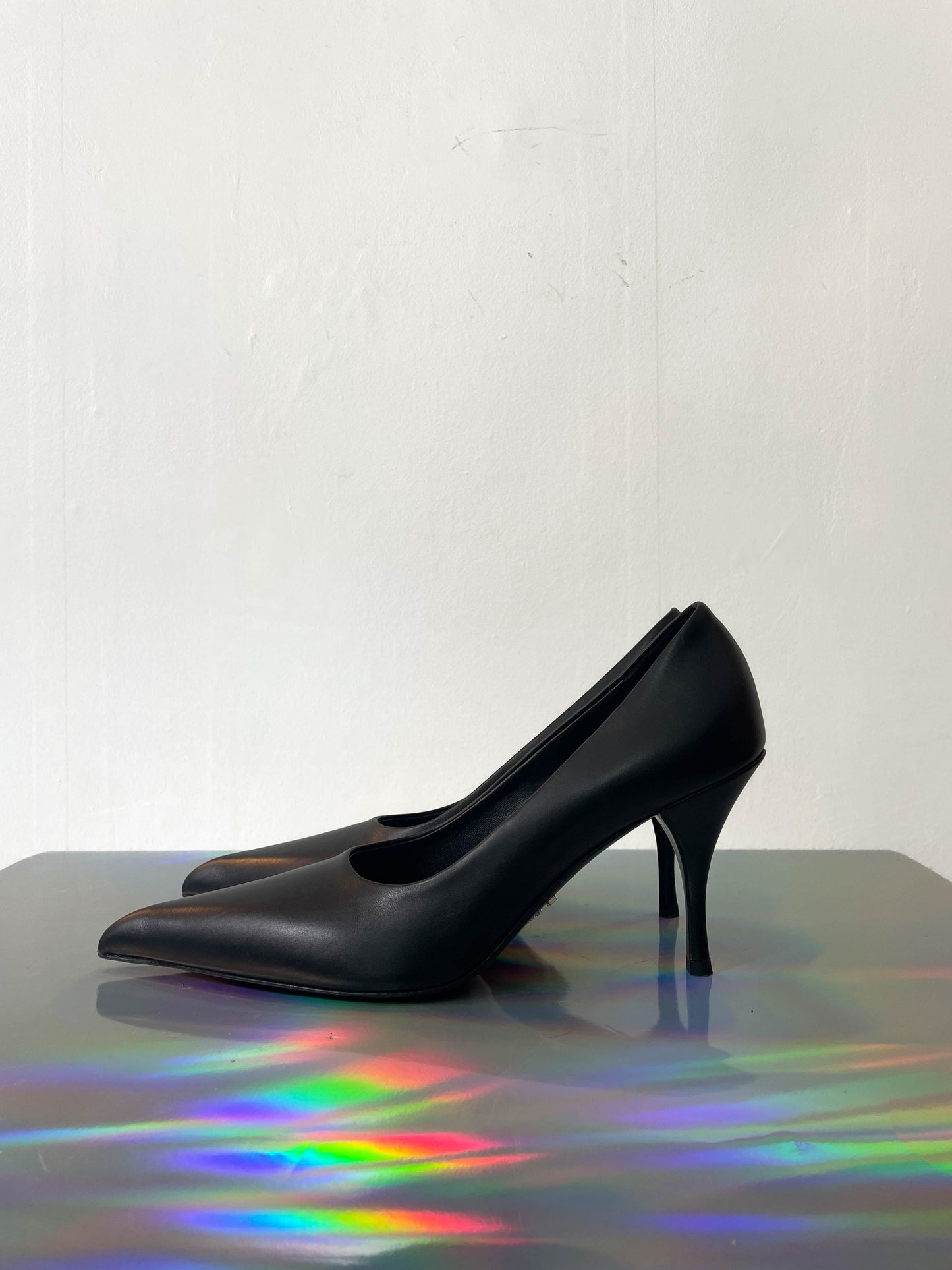 Prada 2020's black leather heels with pointy toe size 36,5
