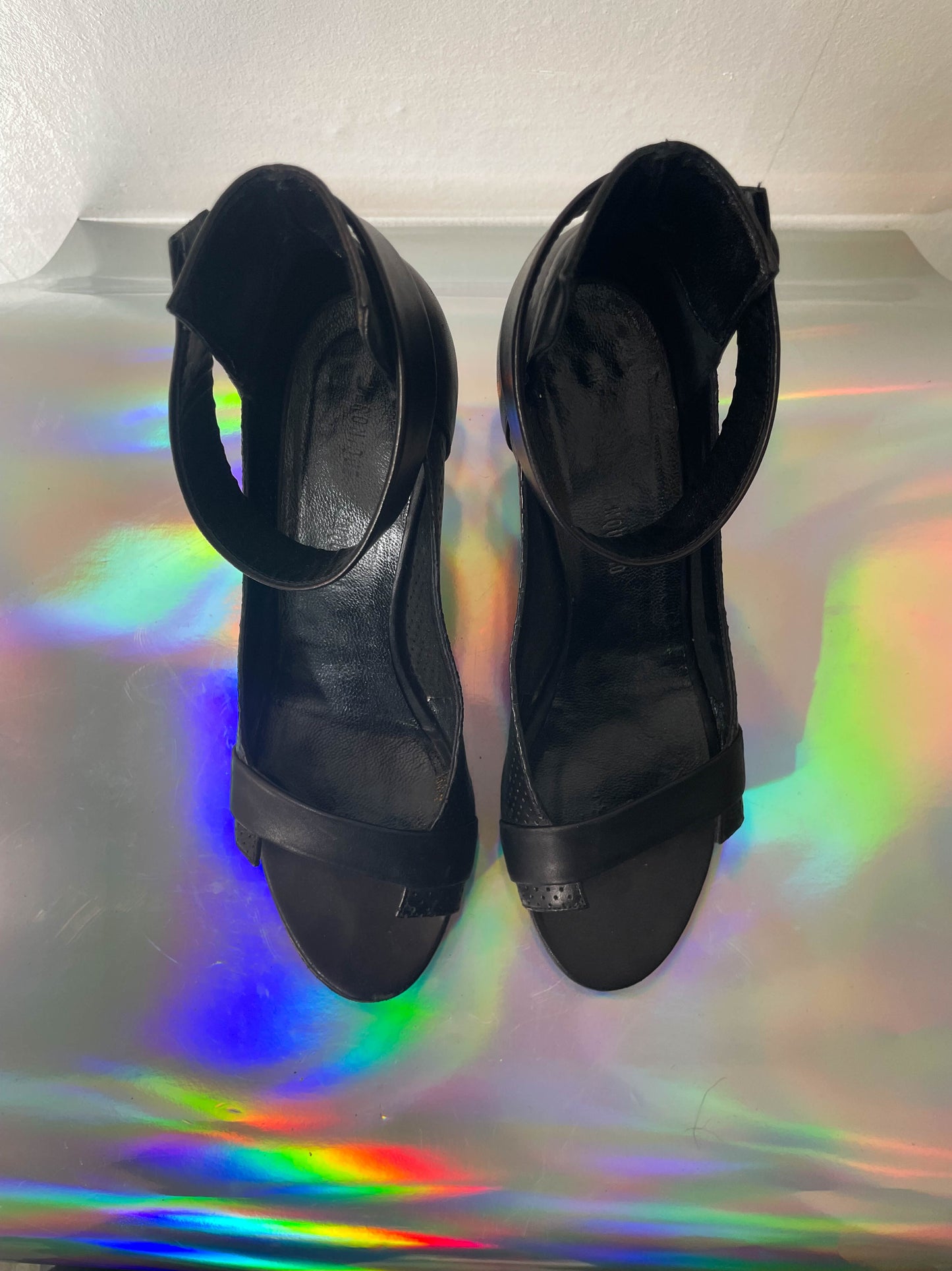 Veronique Branquinho 2000's black leather sandals with heel size 39