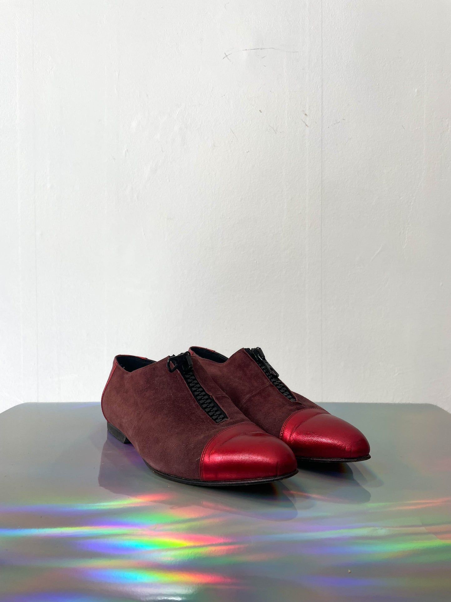 Ozbek 90's two-toned red suede loafers with zipper size 37