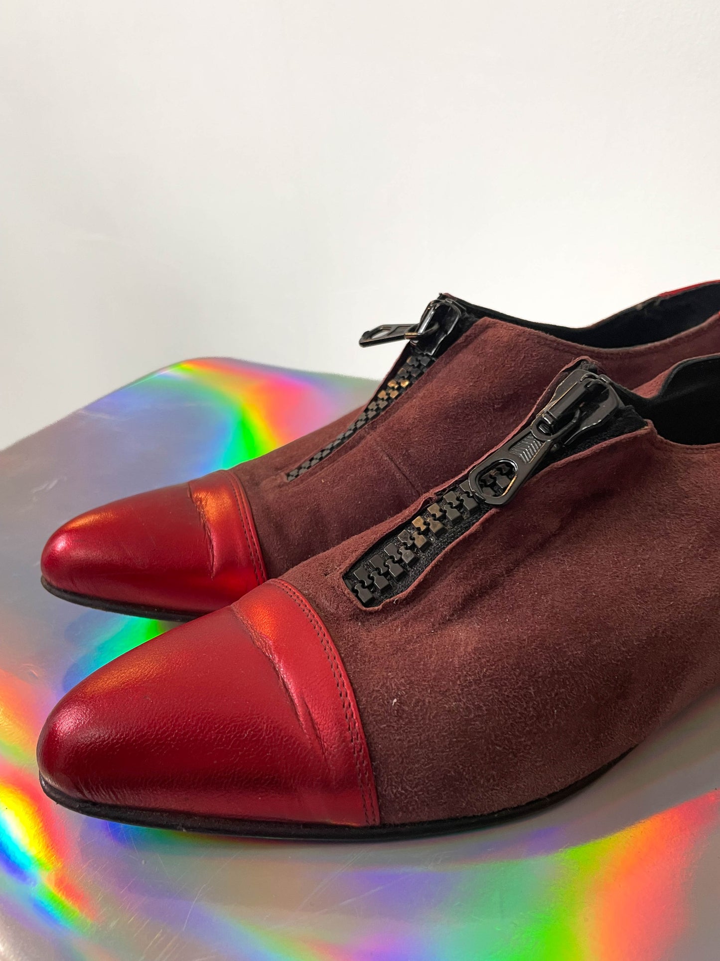 Ozbek 90's two-toned red suede loafers with zipper size 37