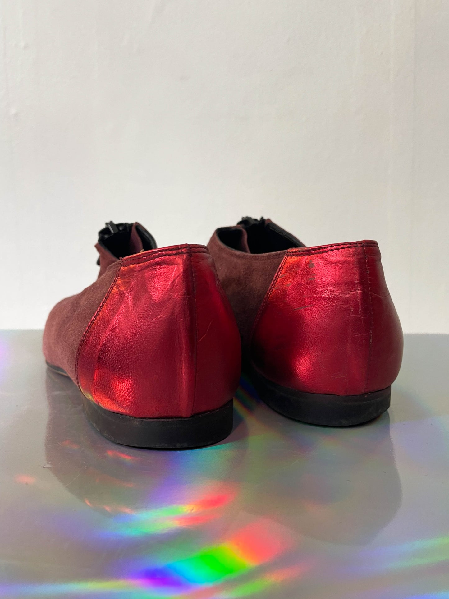 Ozbek 90's two-toned red suede loafers with zipper size 37