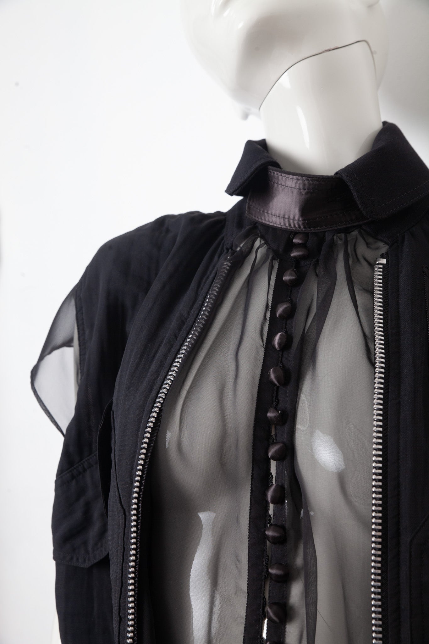 Sacaï SS 2015 double layered silk and cotton military gilet