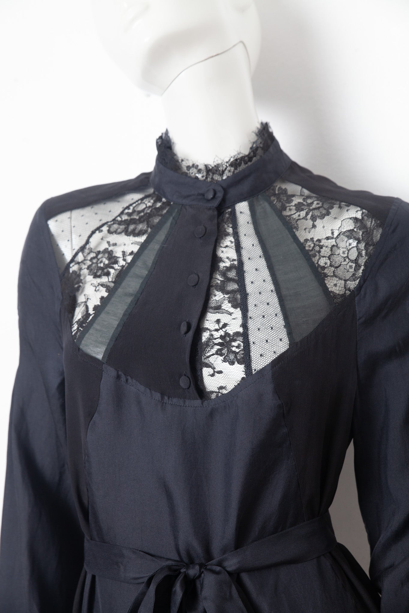 Veronique Branquinho FW 2006/2007 black silk and lace dress