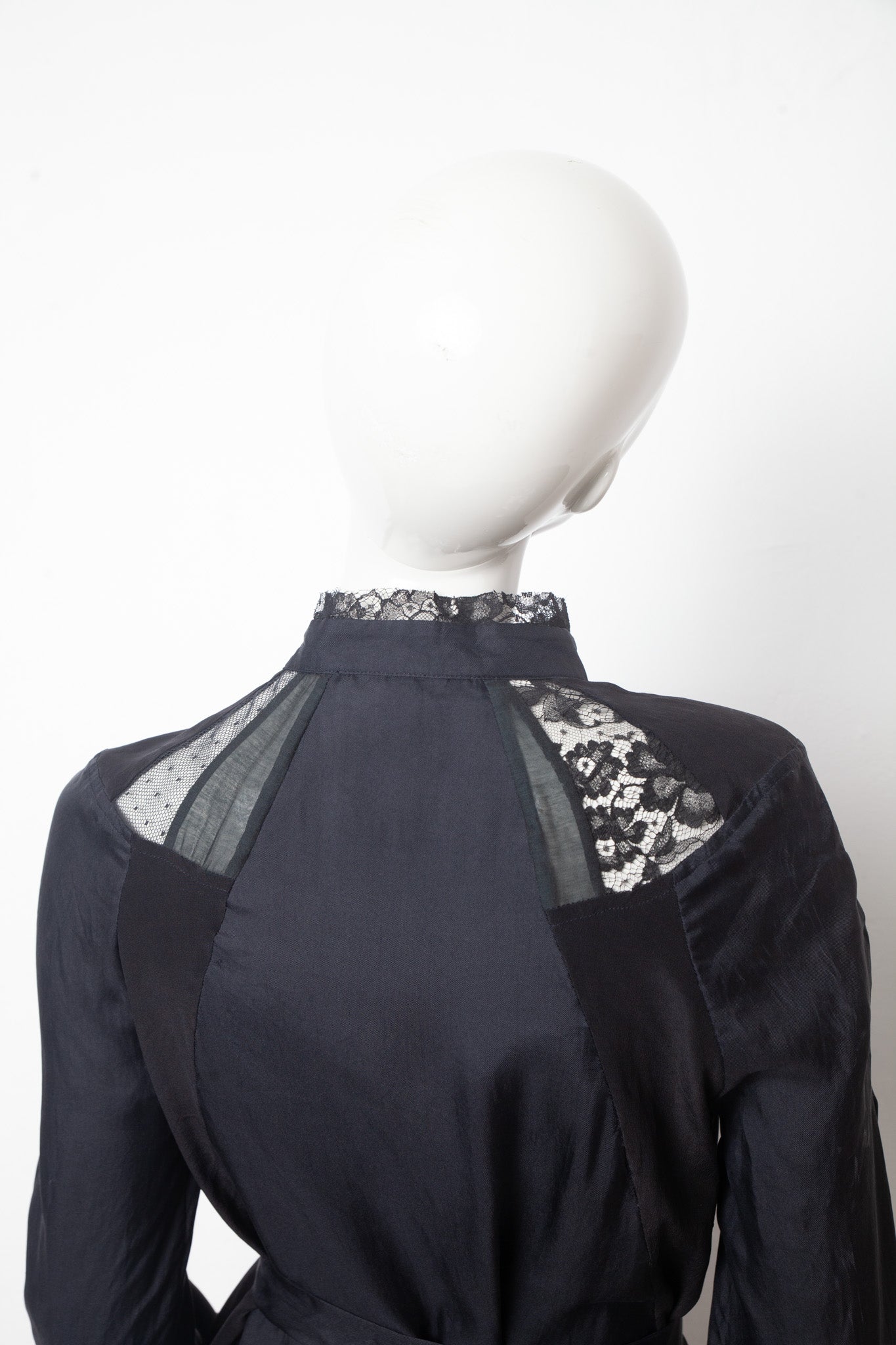 Veronique Branquinho FW 2006/2007 black silk and lace dress