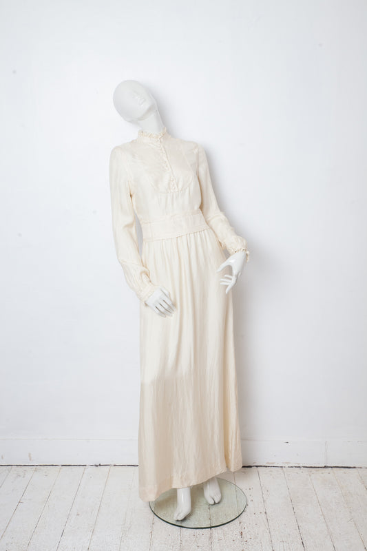 Veronique Branquinho FW 2006 ivory silk evening dress
